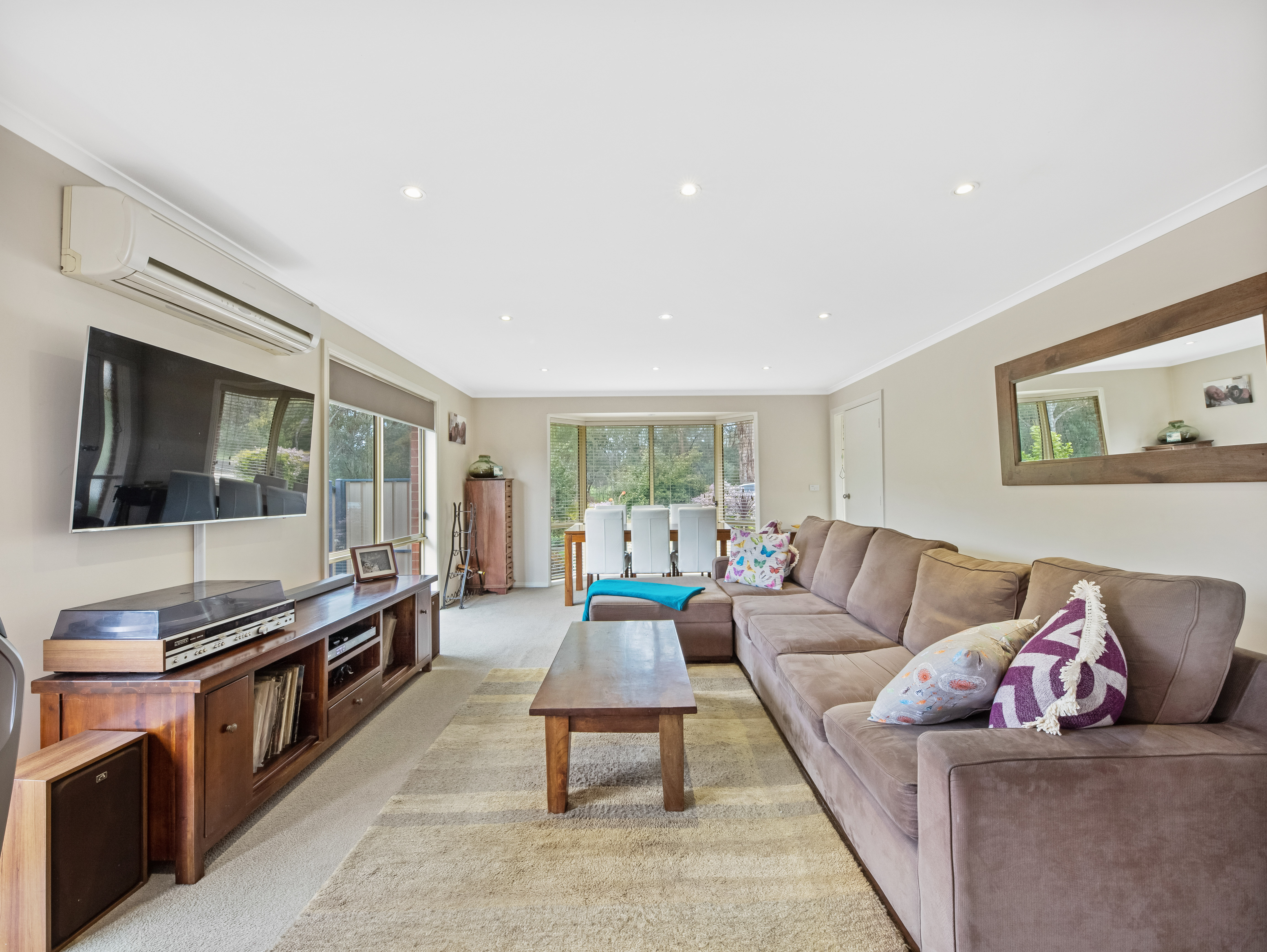 6147 Mansfield-Whitfield Road, Whitfield