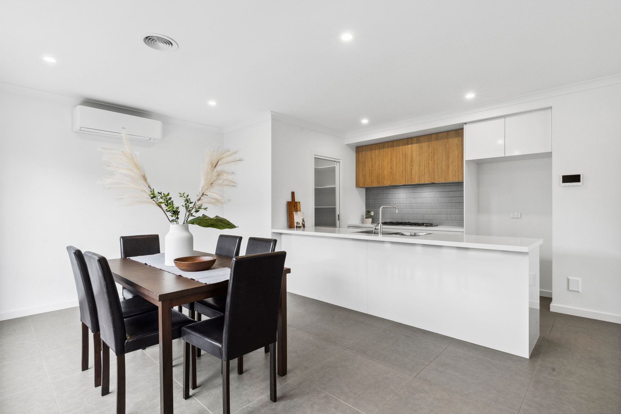 Listing image for 1 Citrinus Street, MOUNT DUNEED  VIC  3217