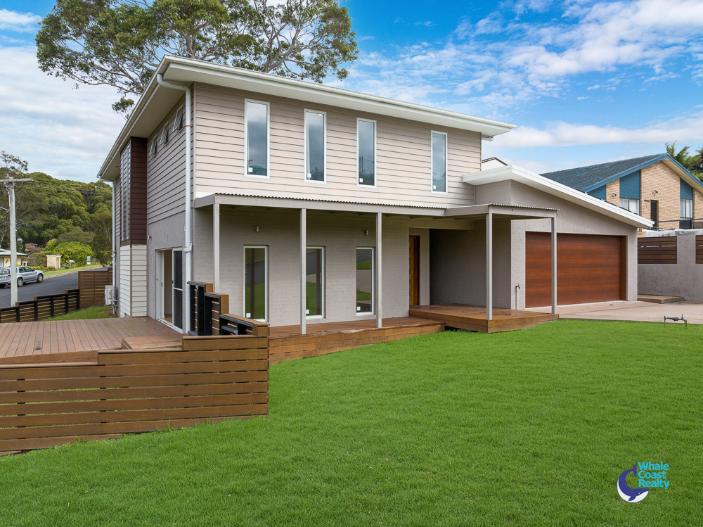 12 Collins Crescent, Narooma