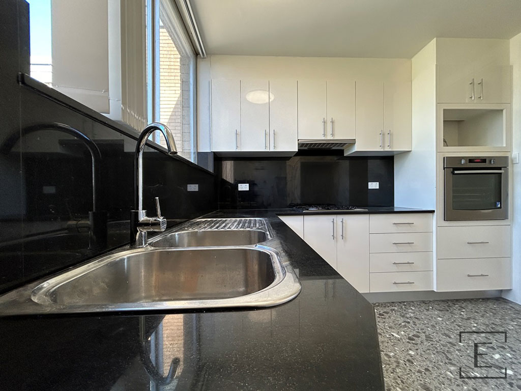 7 / 13 Bortfield Drive, Chiswick