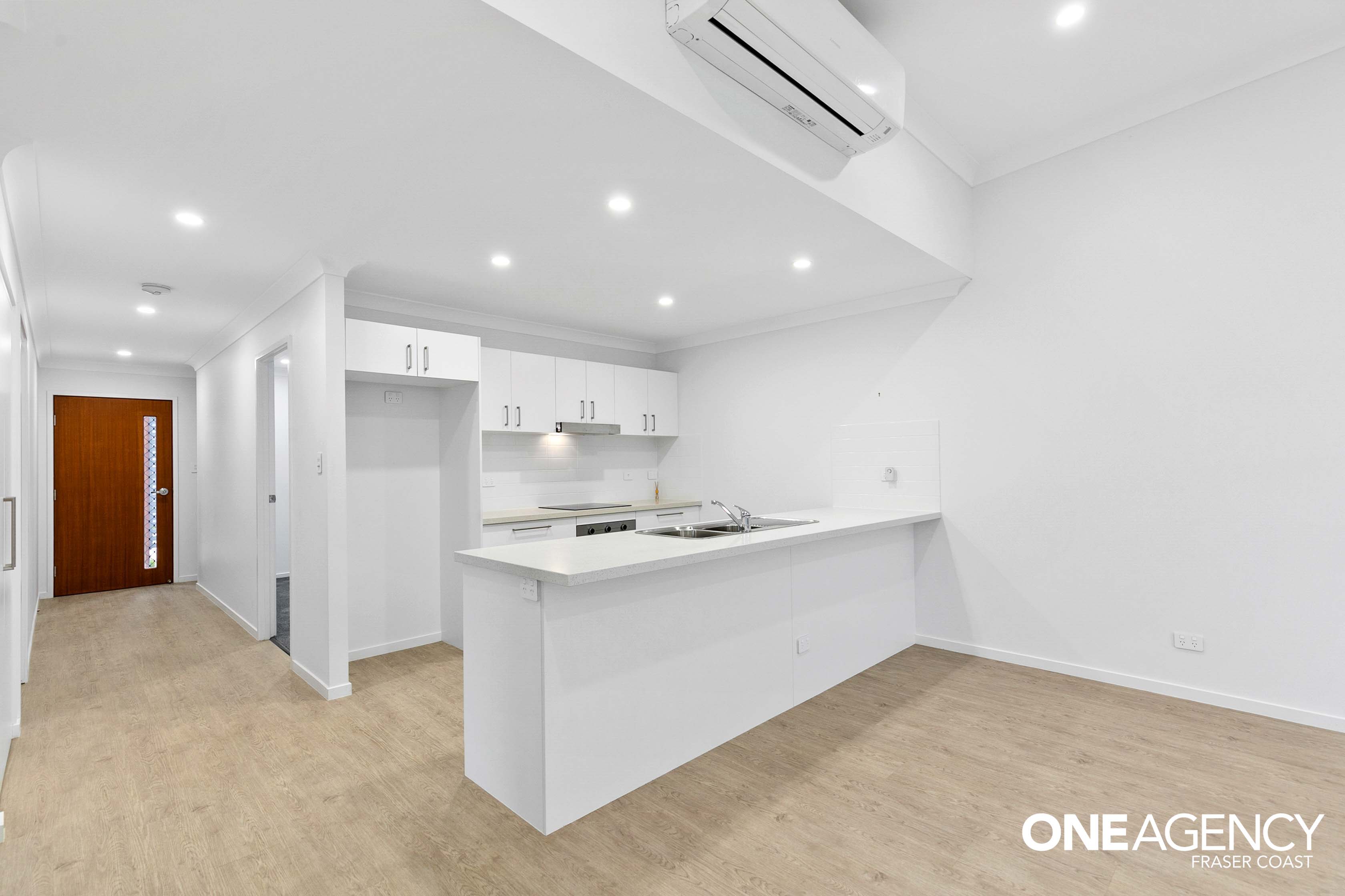21 / 1 Links Court, Urraween