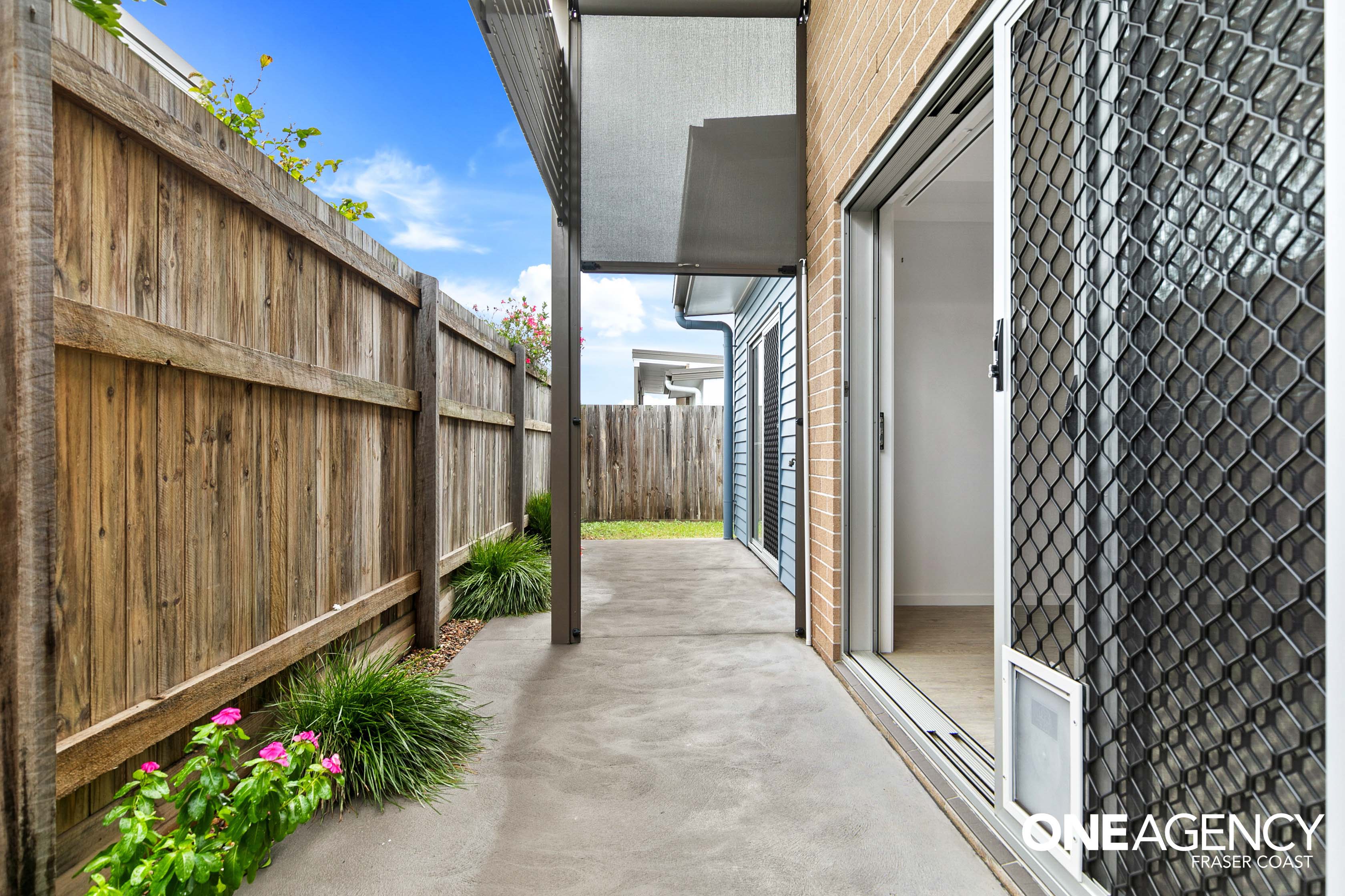21 / 1 Links Court, Urraween