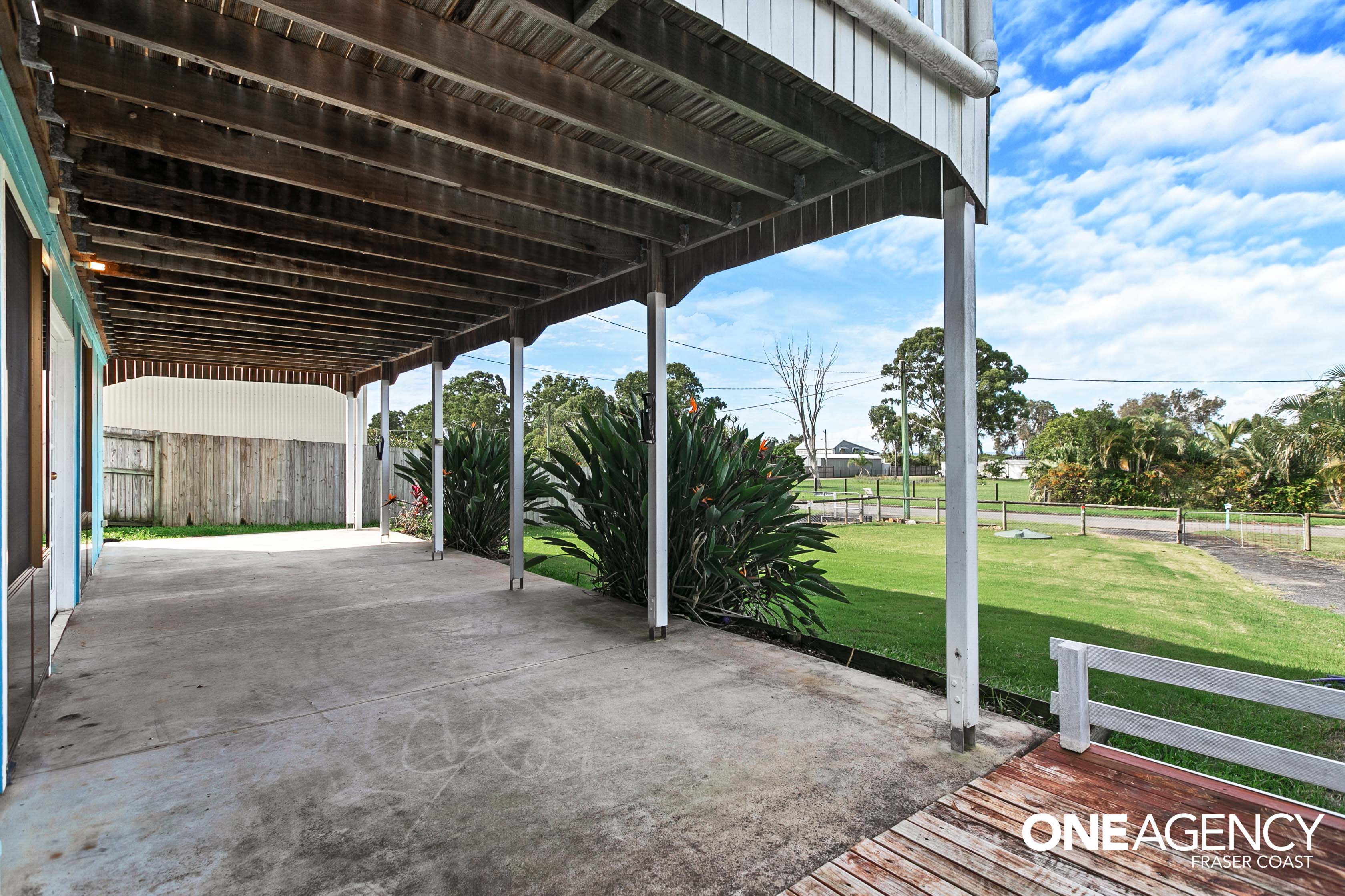 51 Kingfisher Drive, River Heads