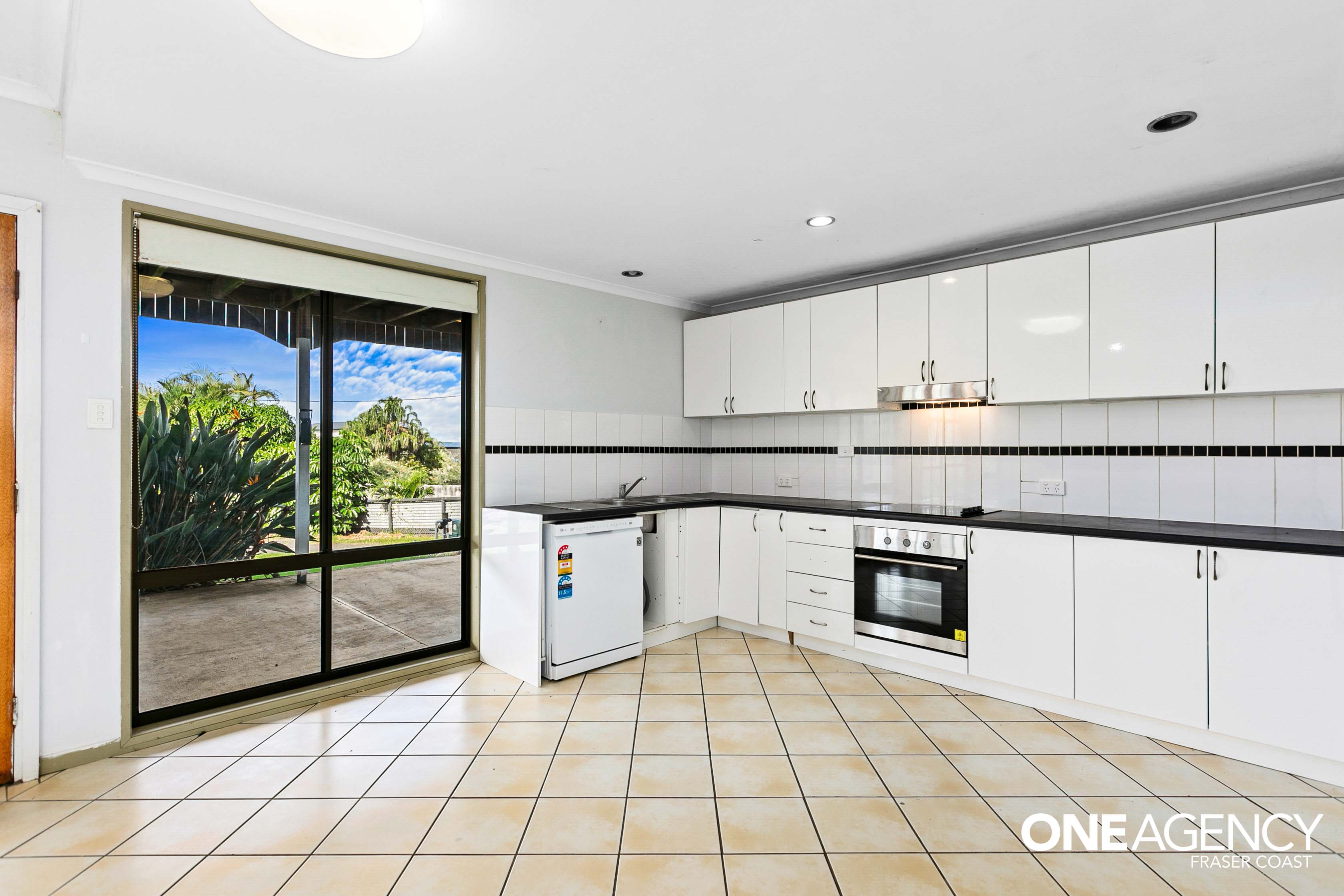 51 Kingfisher Drive, River Heads
