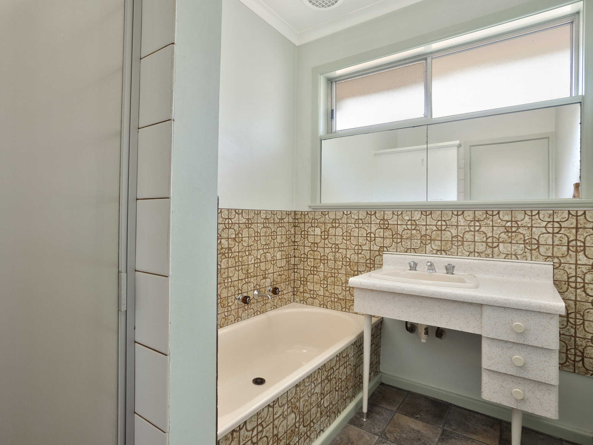 19 Howell Street, Wangaratta