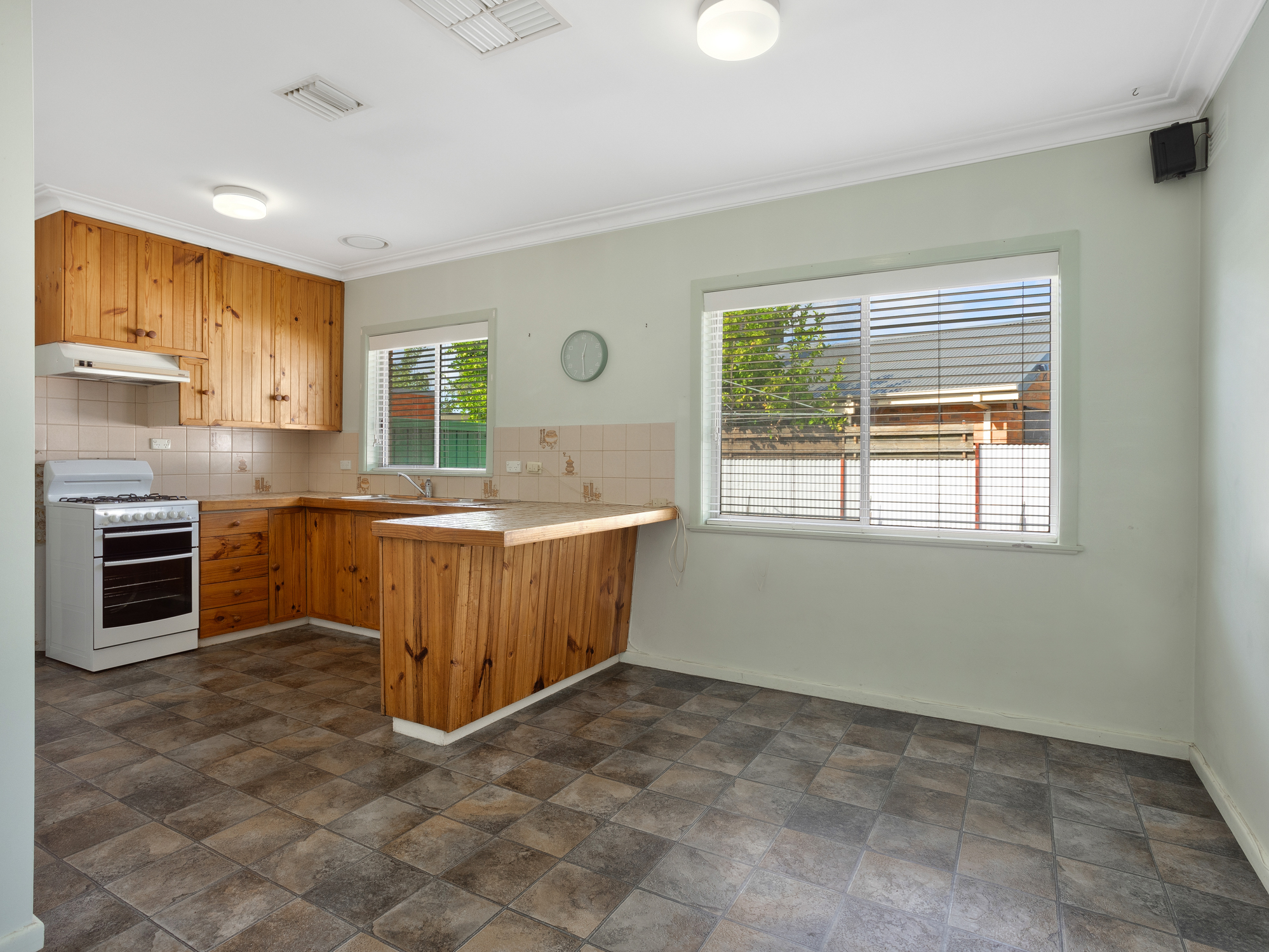 19 Howell Street, Wangaratta