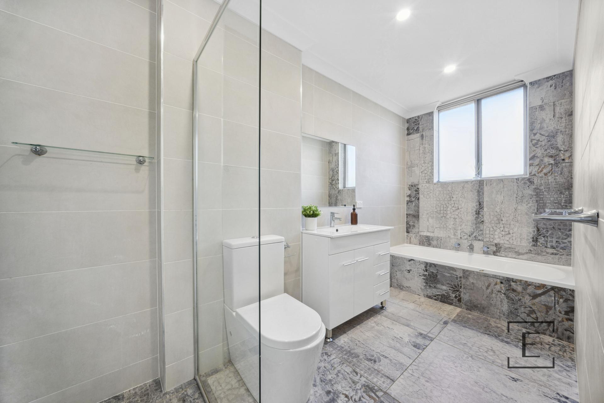 9 / 13 Bortfield Drive, Chiswick