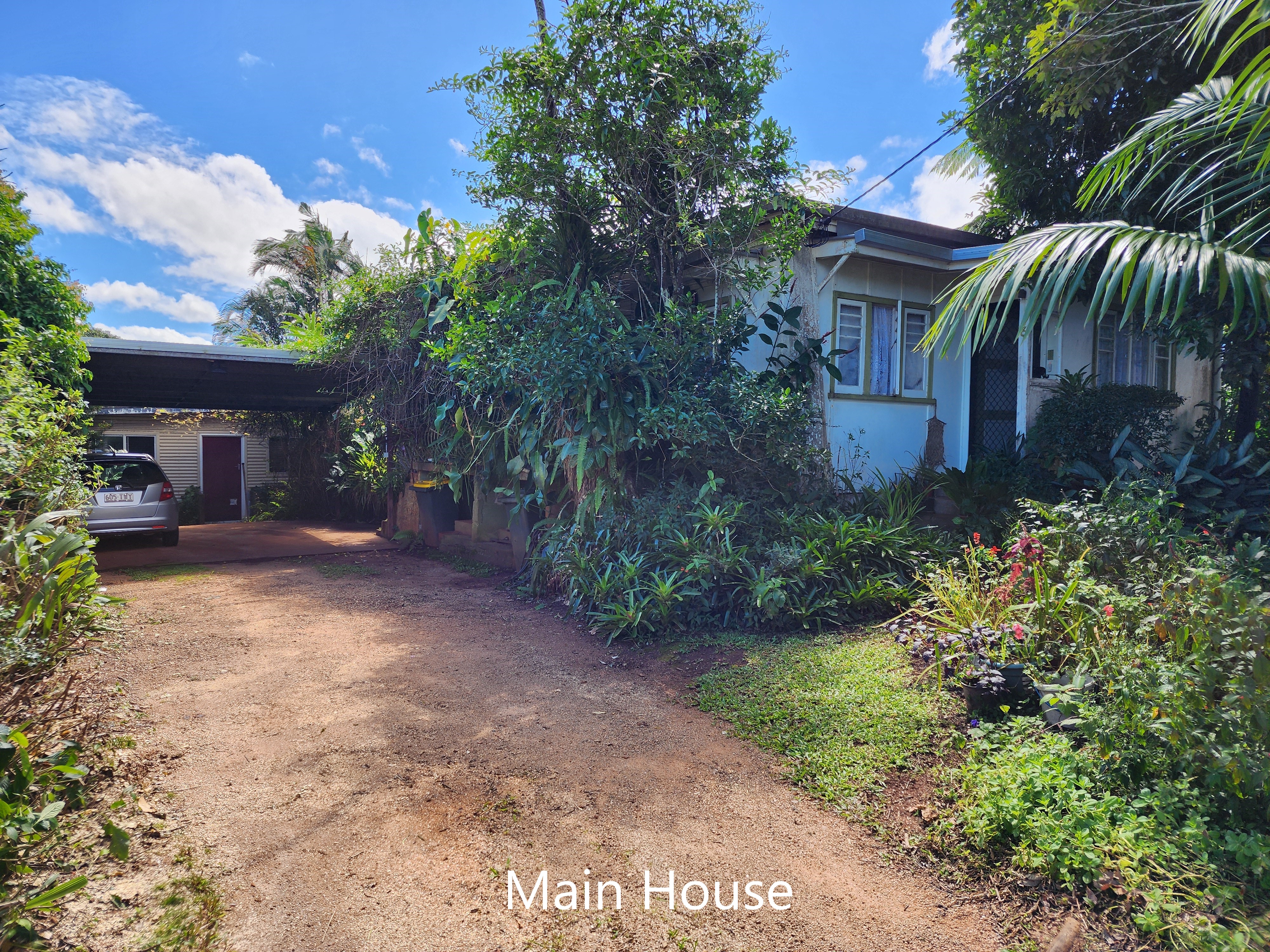 8 Gray Street, Atherton