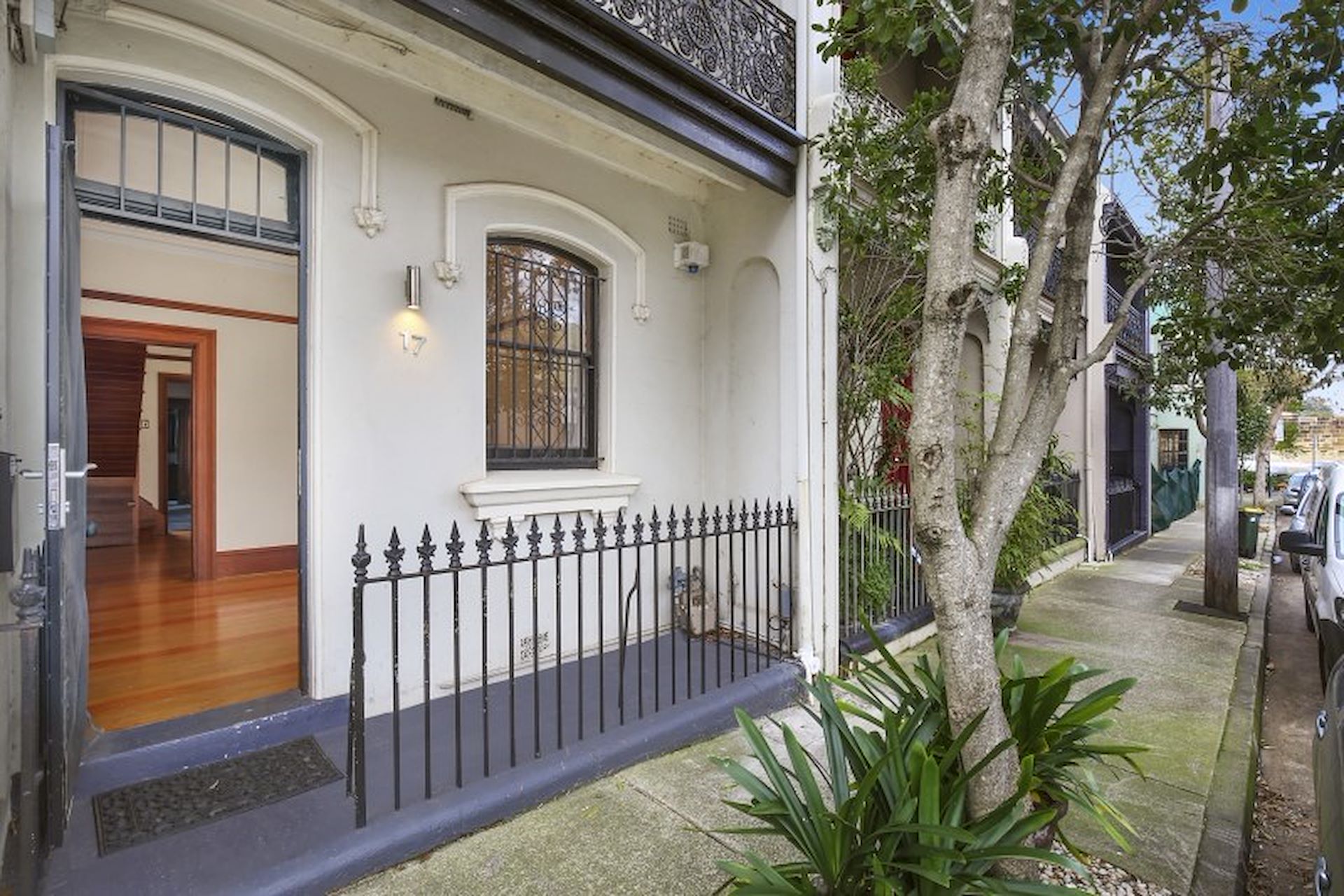17 Josephson Street