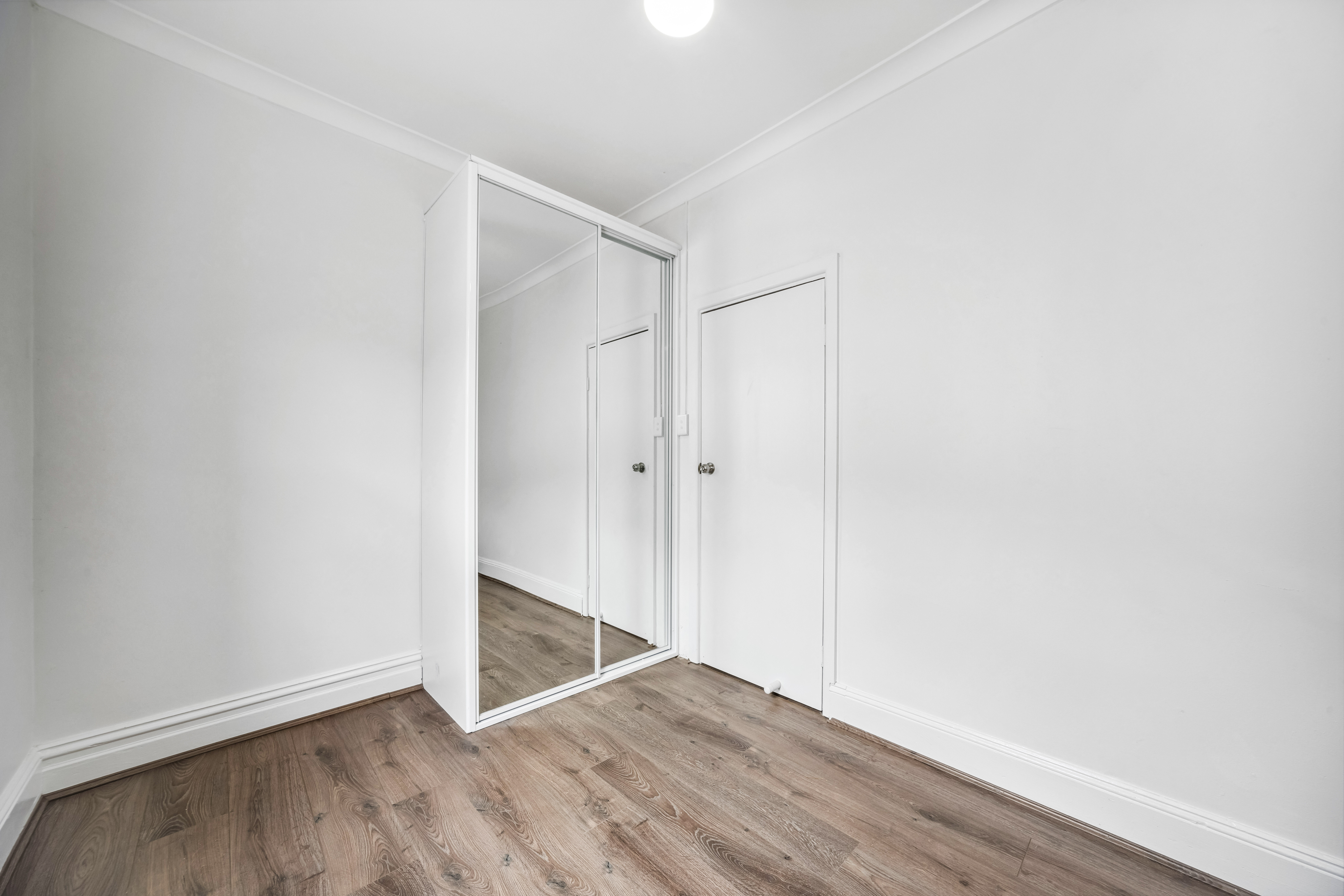 1 / 130 Percival Road, Stanmore