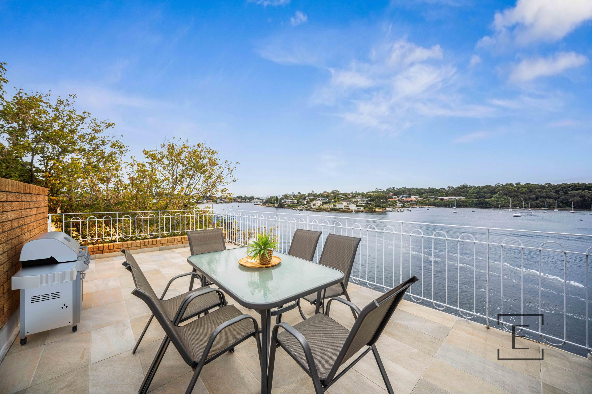 9 / 13 Bortfield Drive, Chiswick