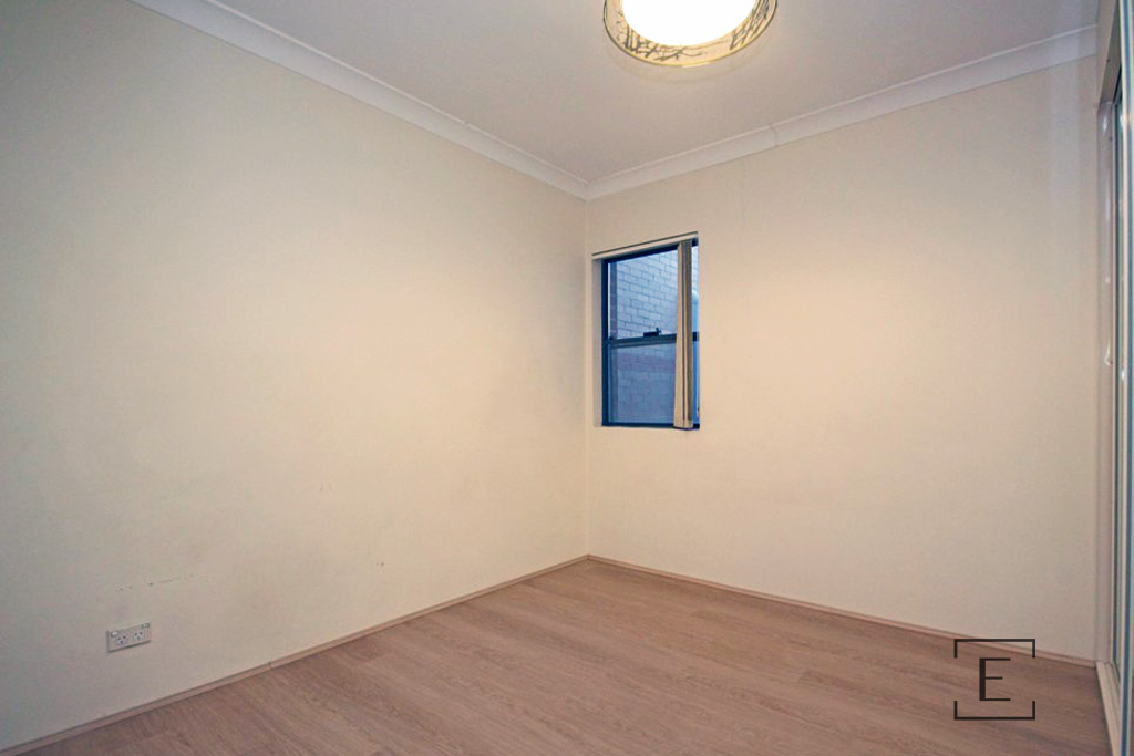 33 / 32-36 Hornsey Road, Homebush West