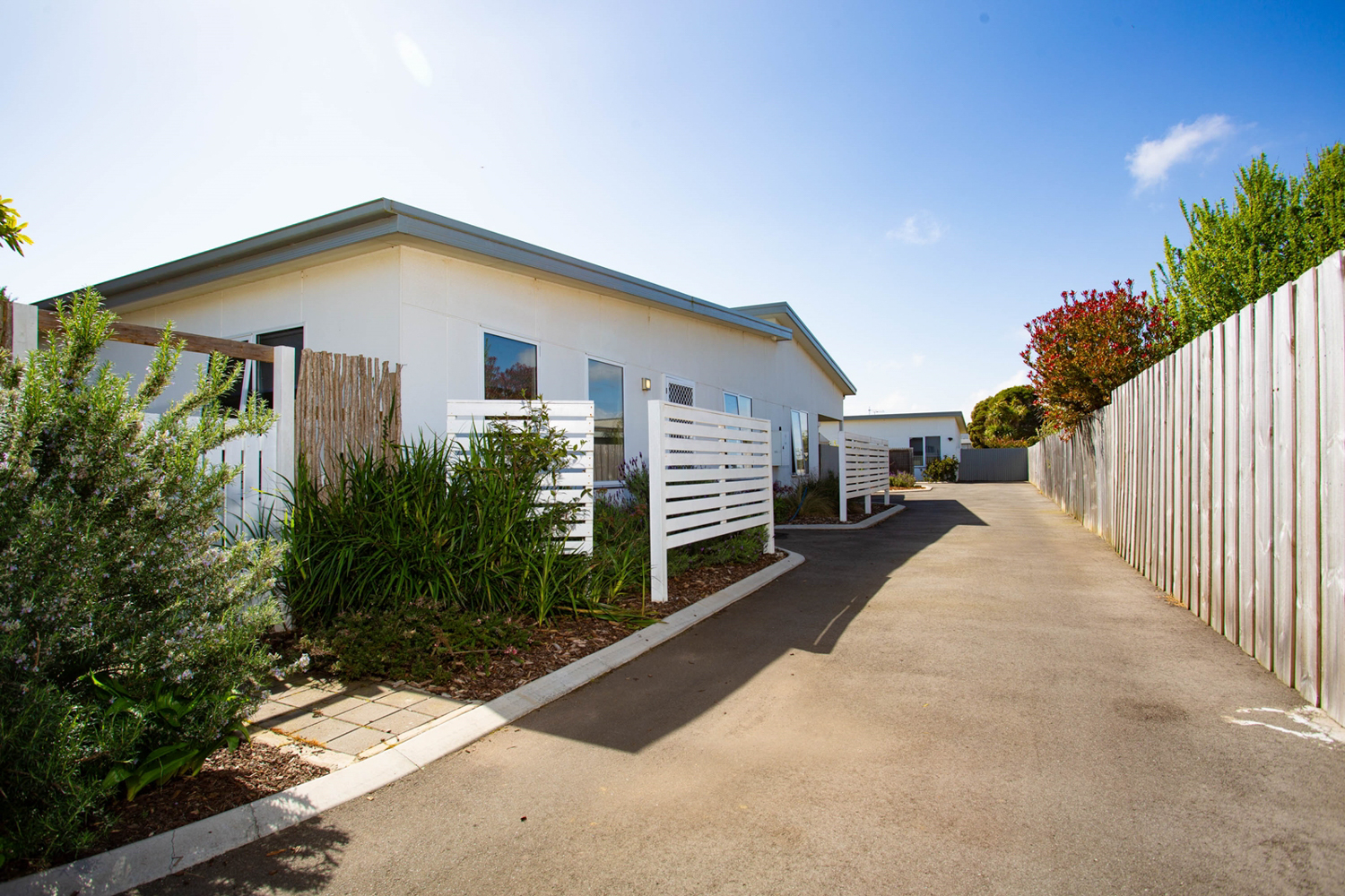 2 / 7 Mary Street, George Town