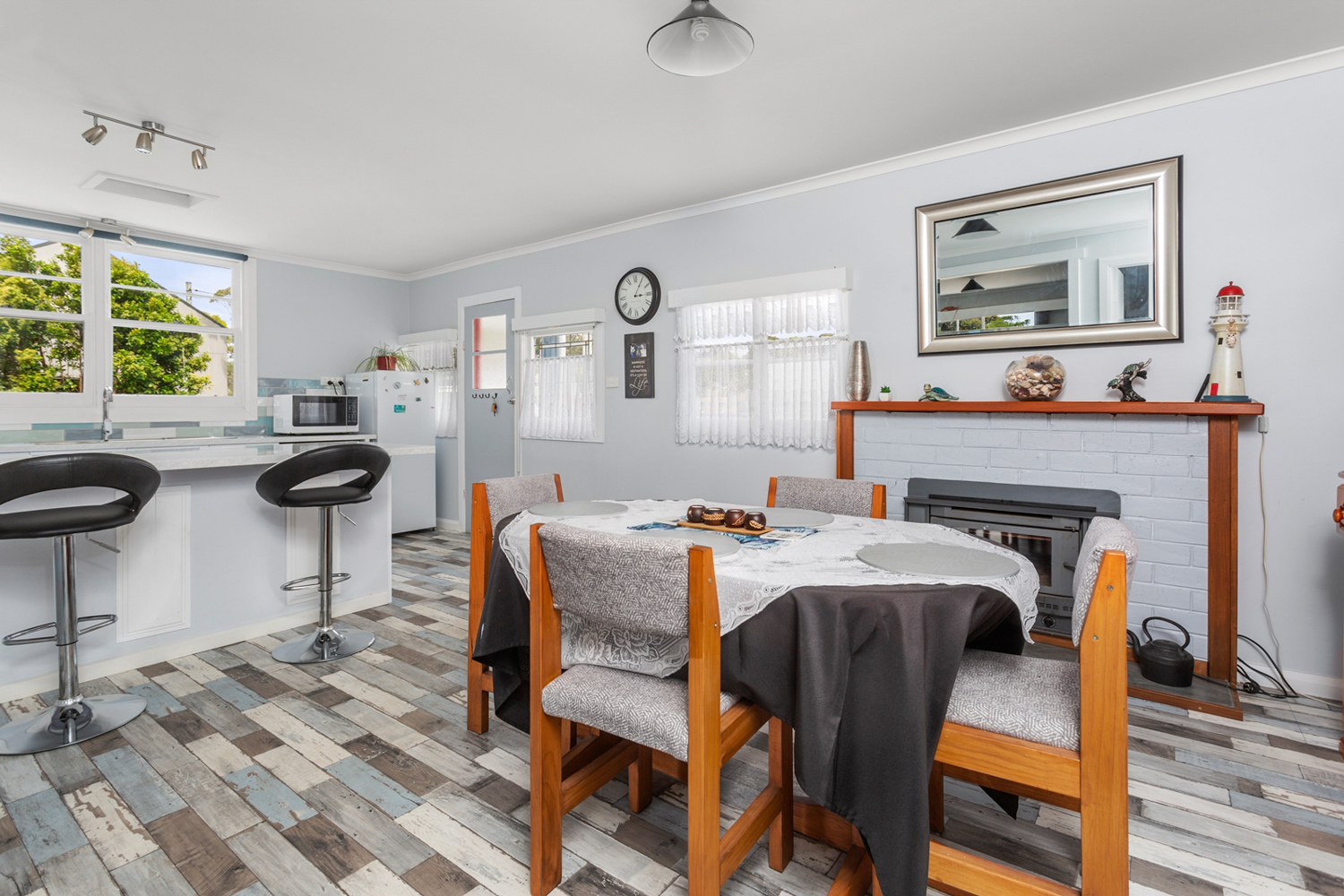 45 Major Street, Weymouth