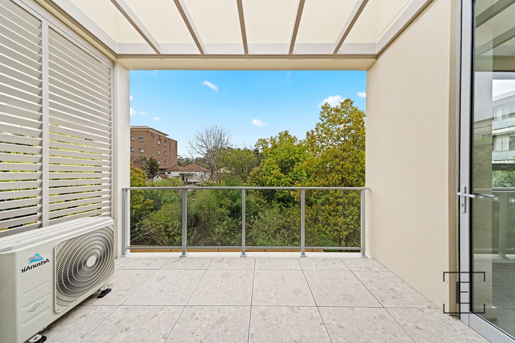 201 / 28 Courallie Avenue, Homebush West