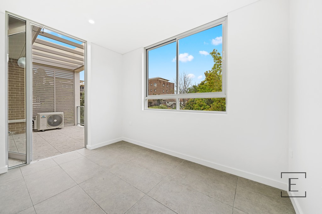 201 / 28 Courallie Avenue, Homebush West