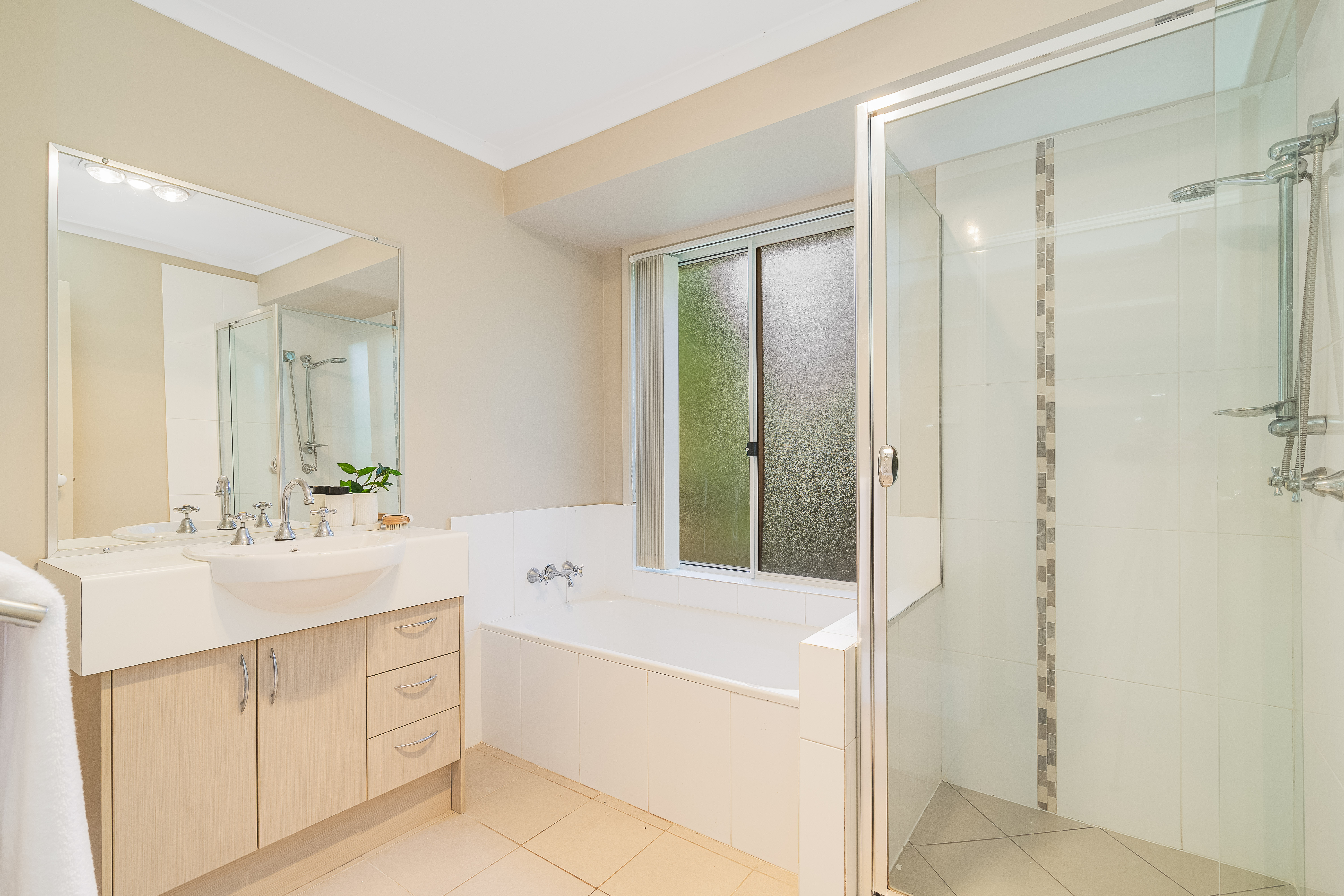 3 Yarran Close, Cameron Park