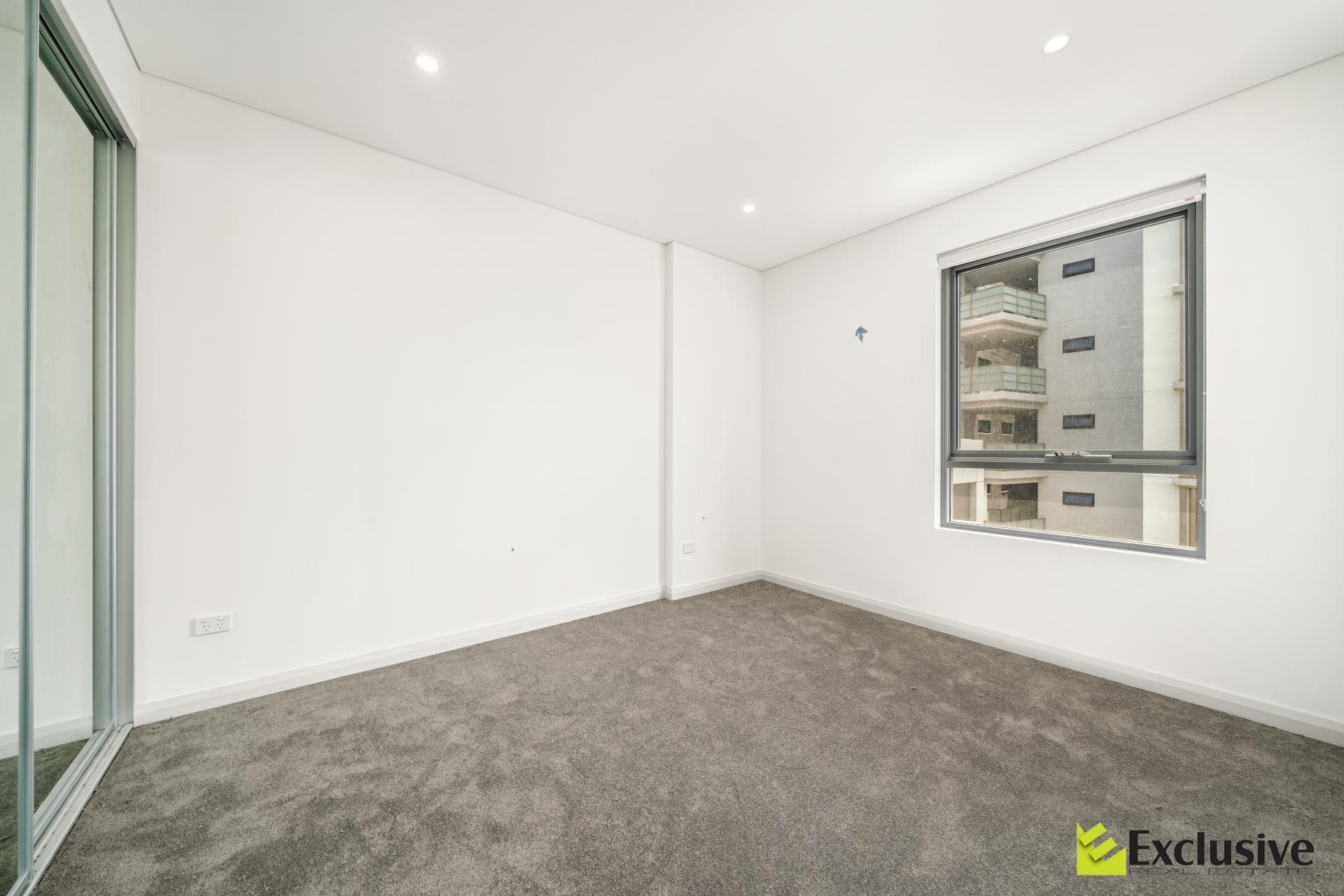 G03 / 10 Smallwood Avenue, Homebush