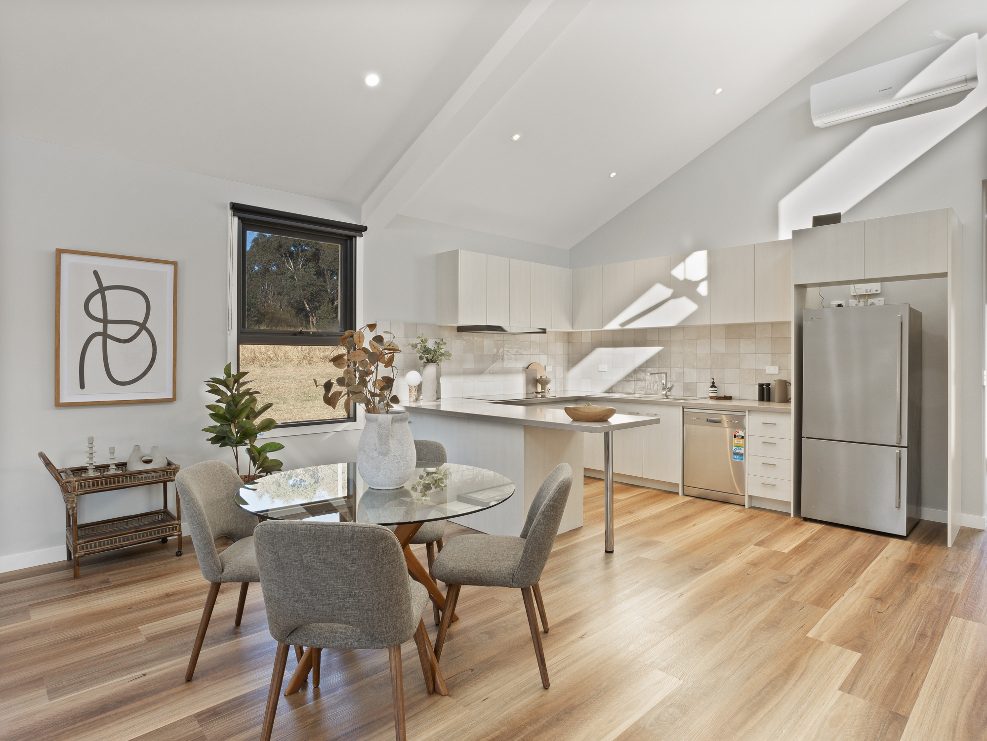 86 MacKay Street, Eldorado