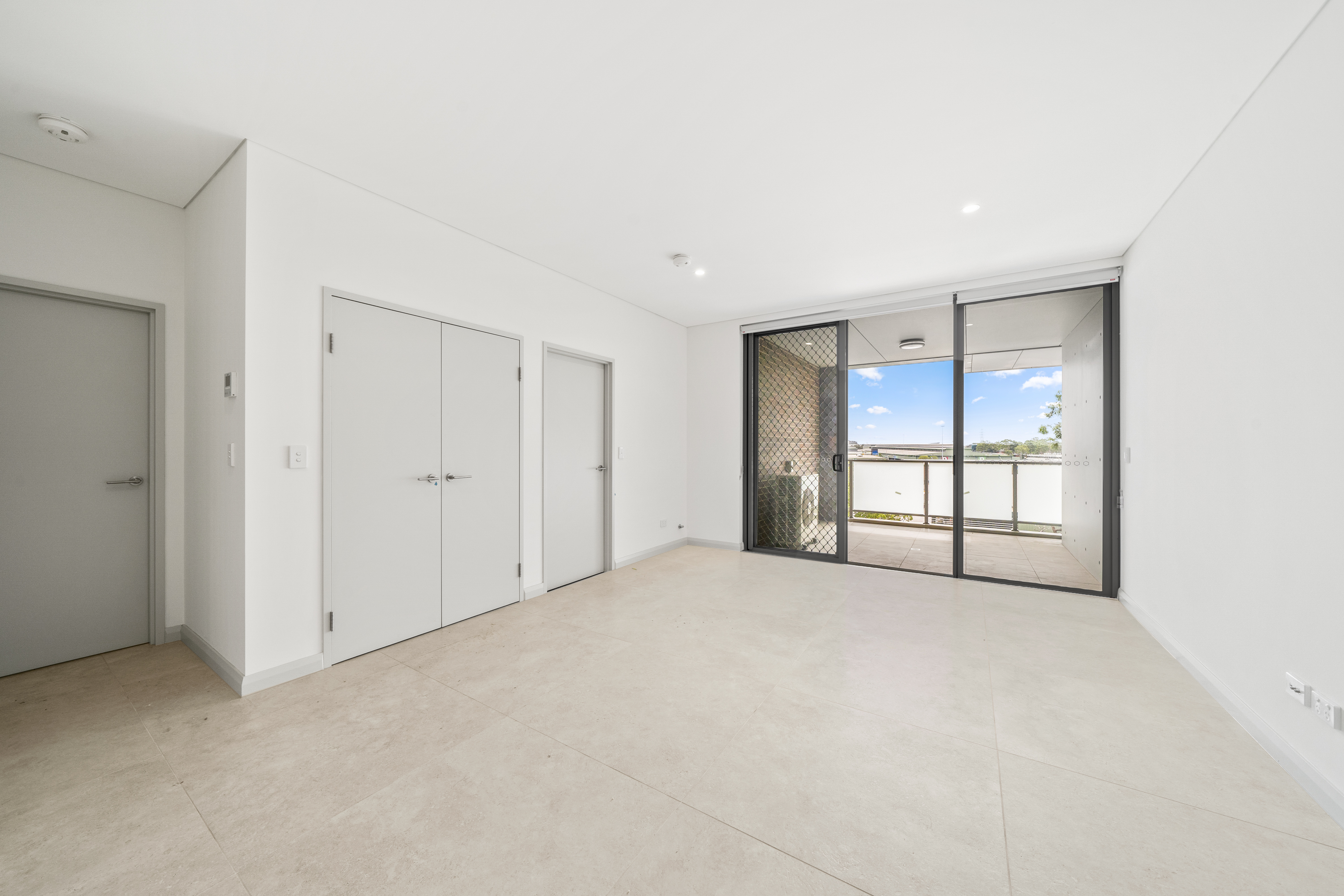 203 / 10 Smallwood Avenue, Homebush