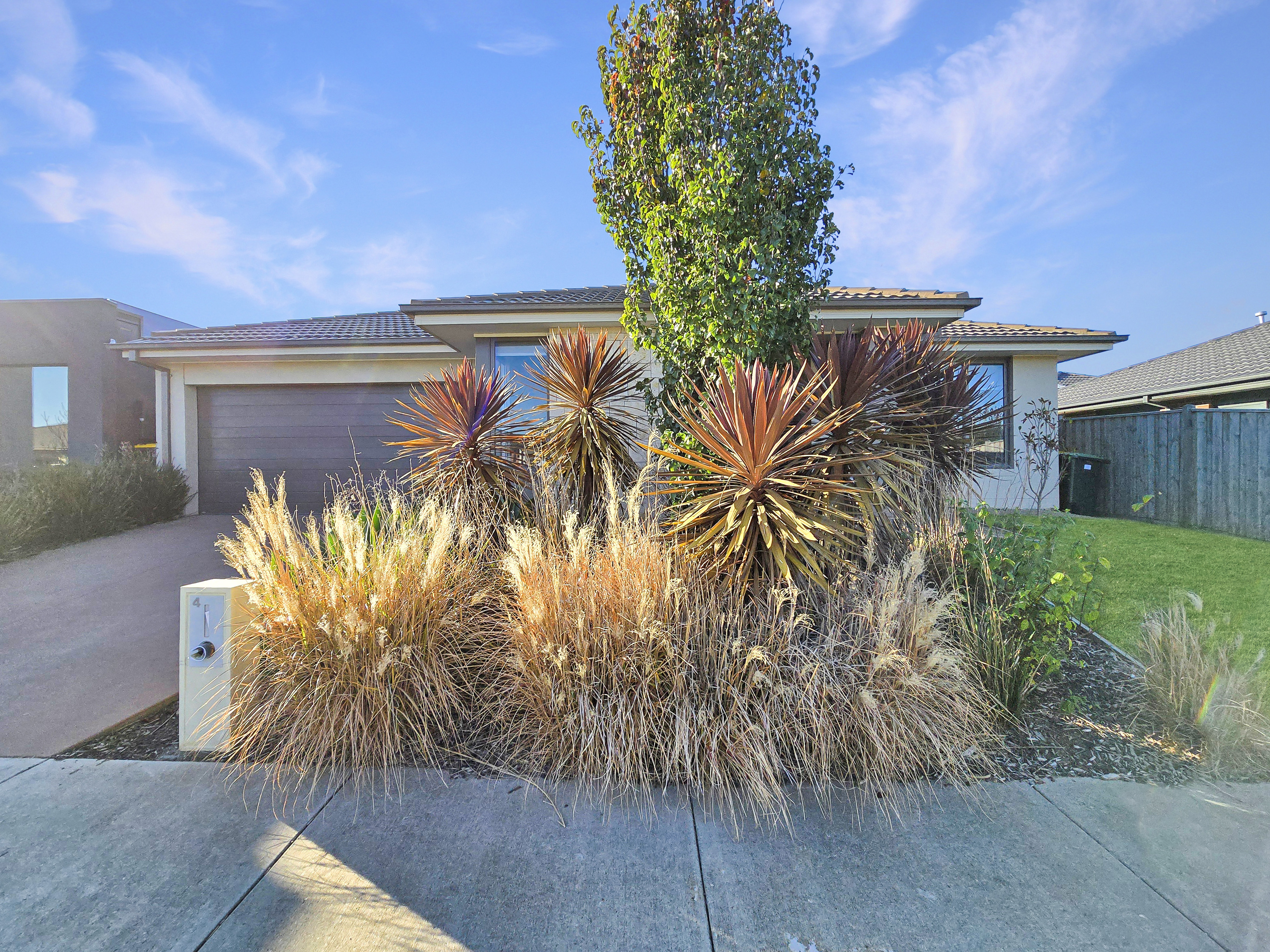 Listing image for 4 Yellow Gum Way, MOUNT DUNEED  VIC  3217