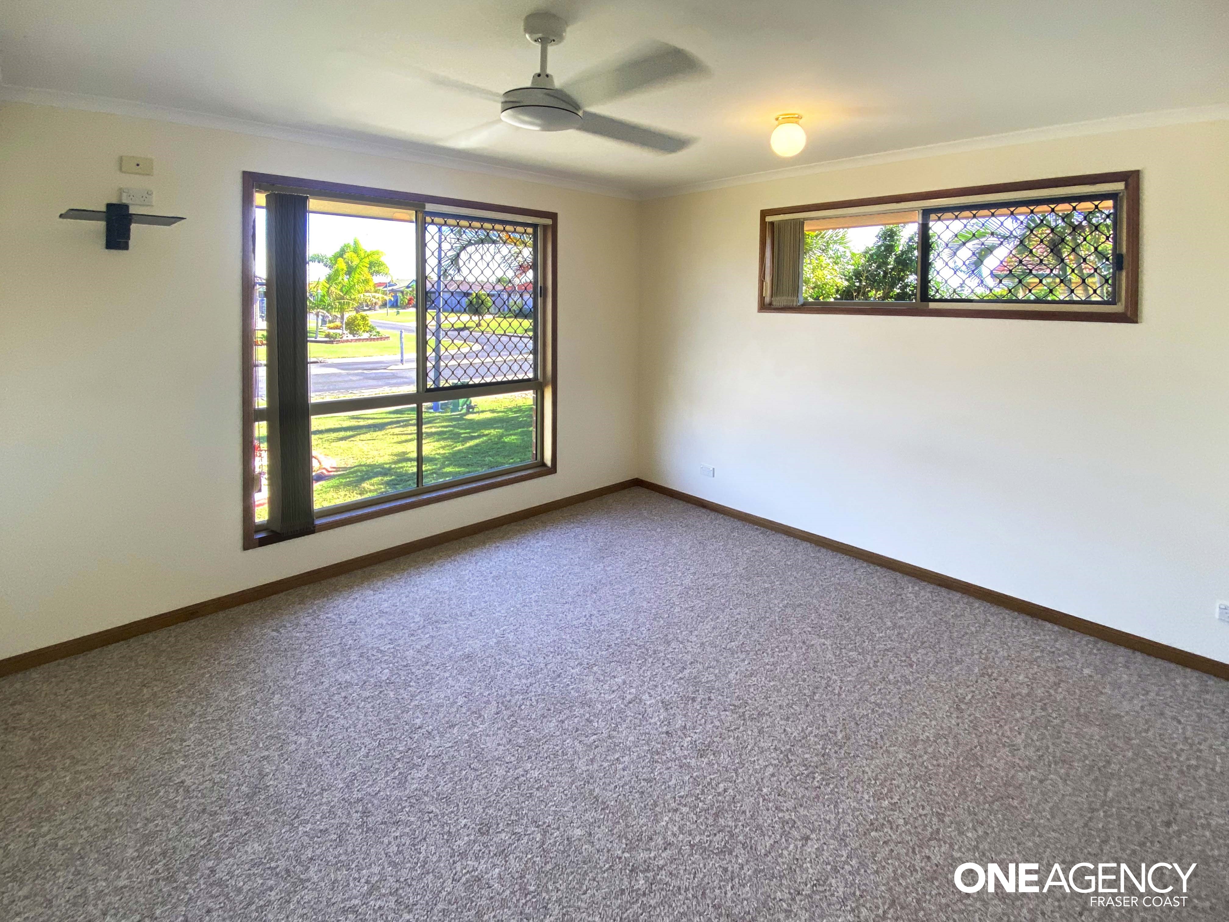 121 Ibis Boulevard, Eli Waters