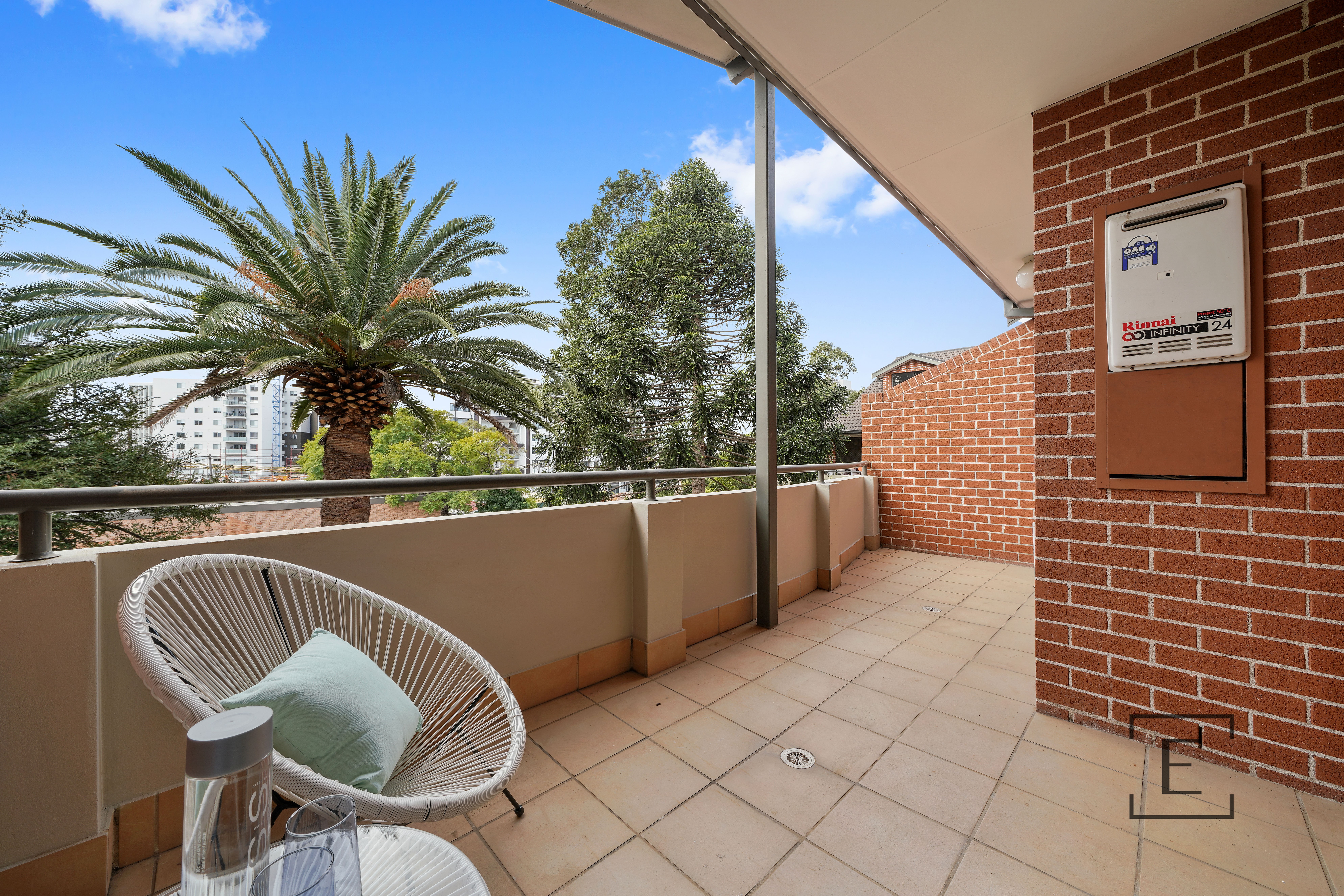 26 / 11 Crane Street, Homebush