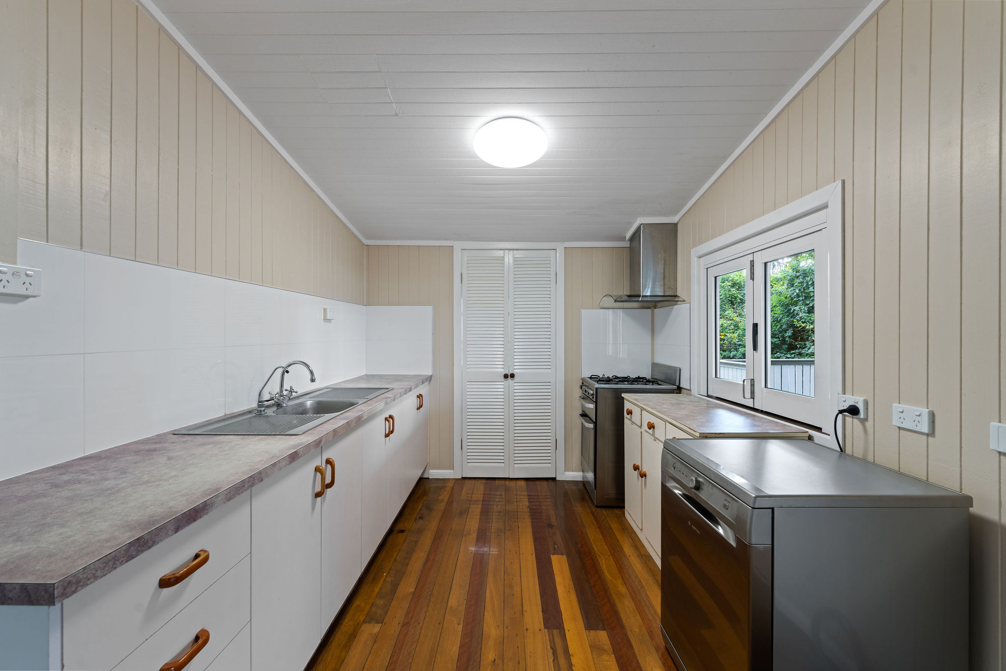 5 Currie Street, Atherton