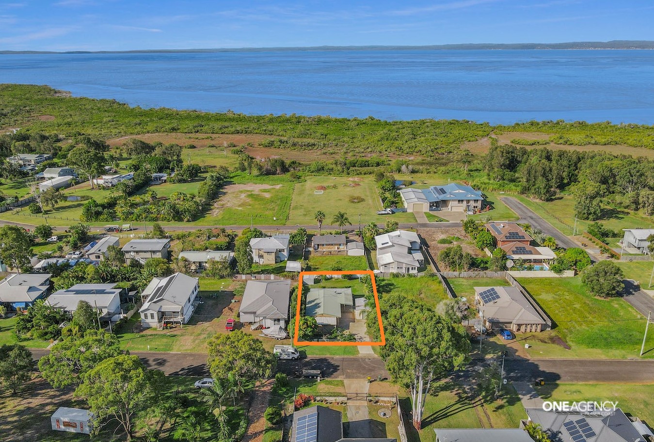 60 Petrel Avenue, River Heads