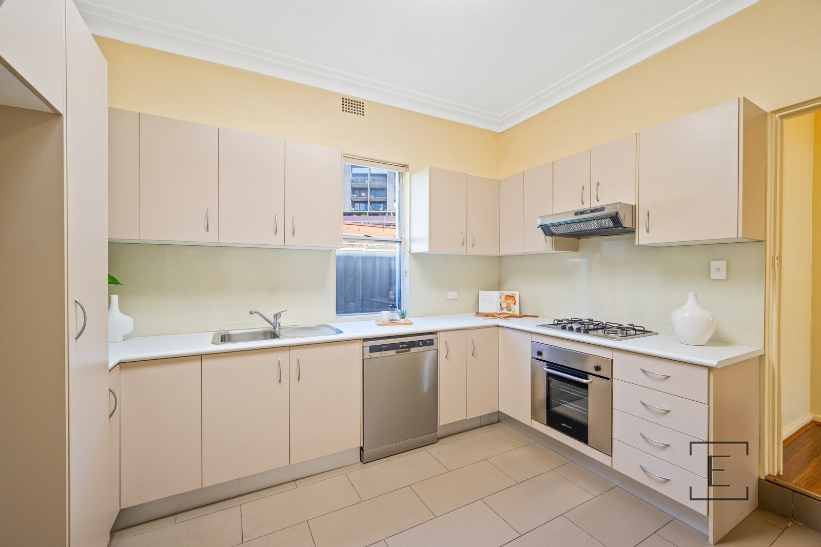 3 Kroombit Street, Dulwich Hill