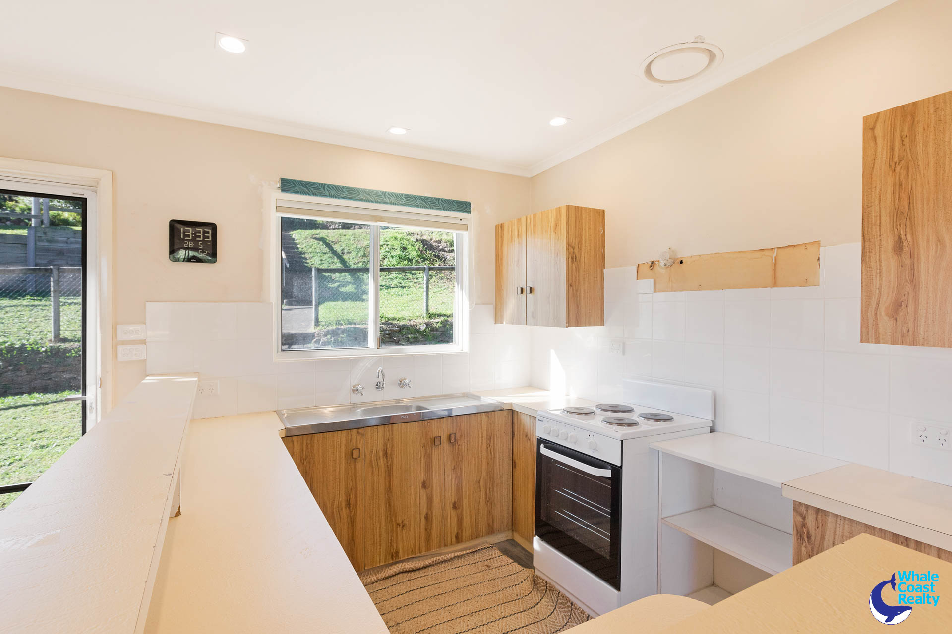 21 THE LOOP, Narooma