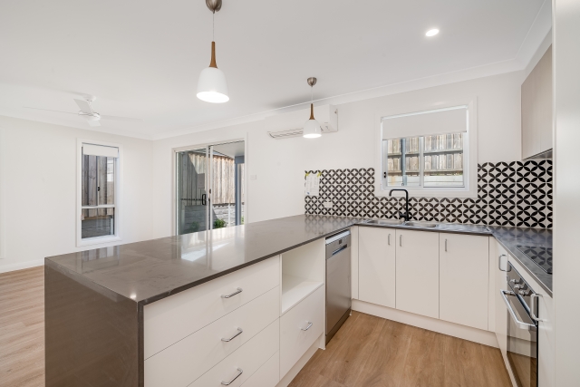 11 Kaibug Close, Fletcher