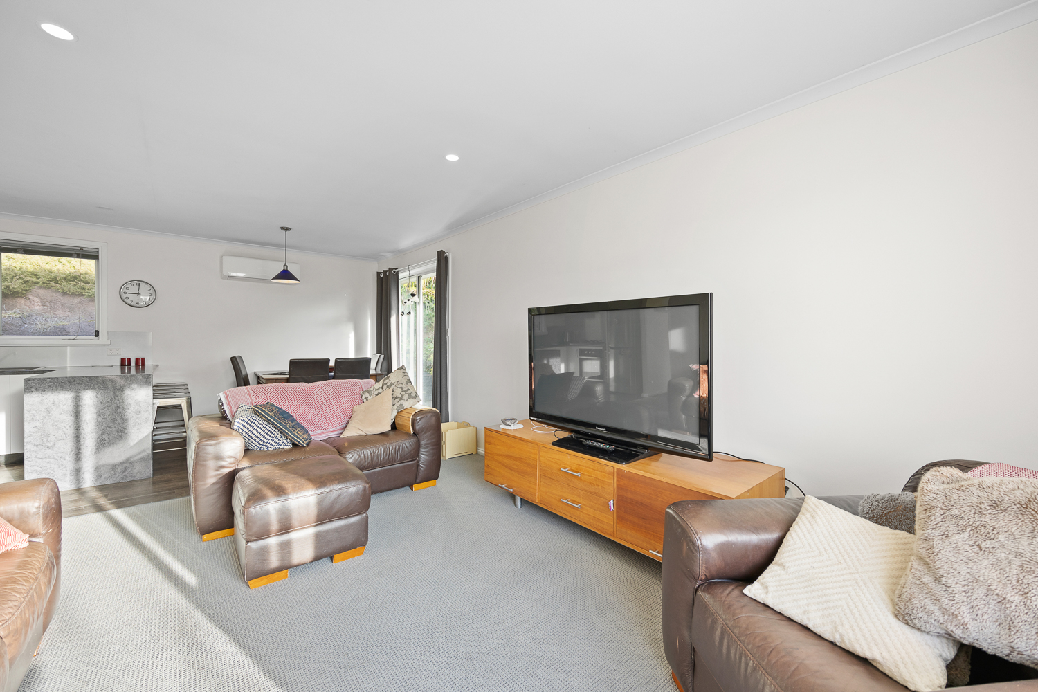 2 / 43a Connaught Crescent, West Launceston