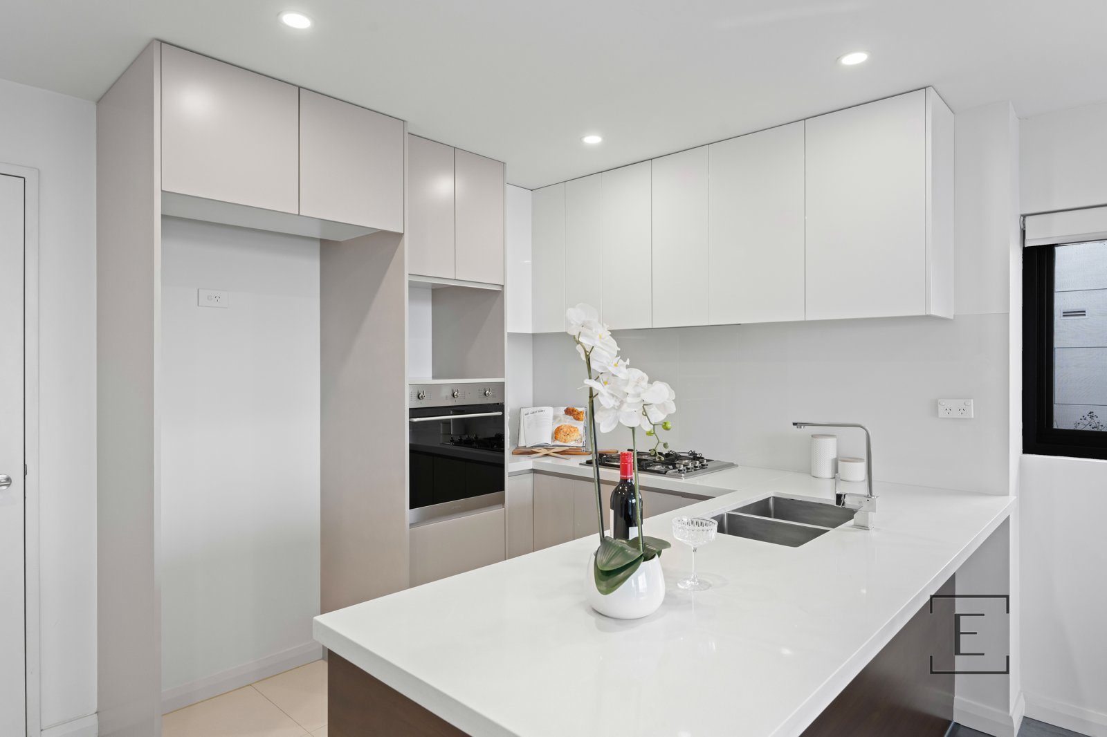 701 / 4 Smallwood Avenue, Homebush