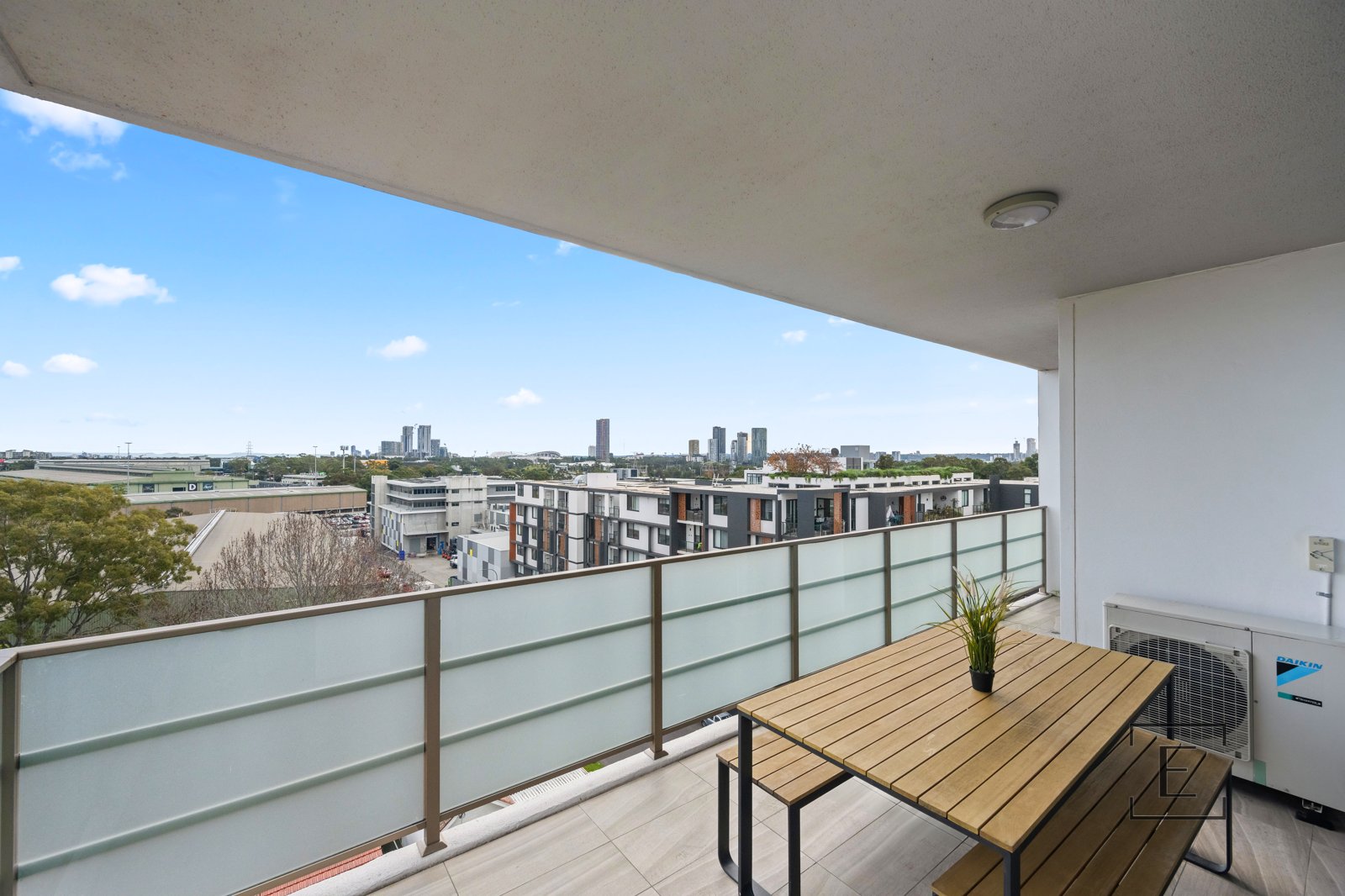 701 / 4 Smallwood Avenue, Homebush