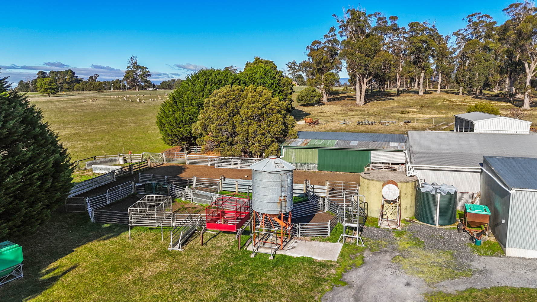 785 Elphinstone Road, Cressy