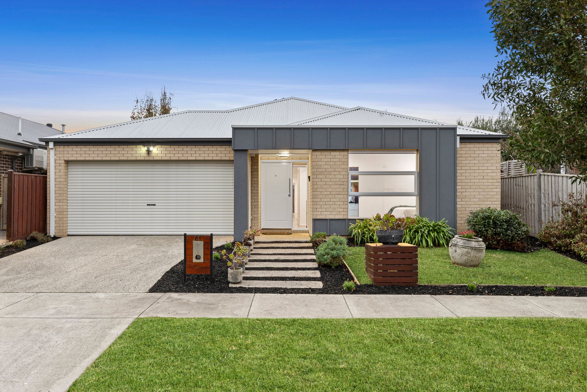 Listing image for 81 Golden Wattle Drive, MOUNT DUNEED  VIC  3217