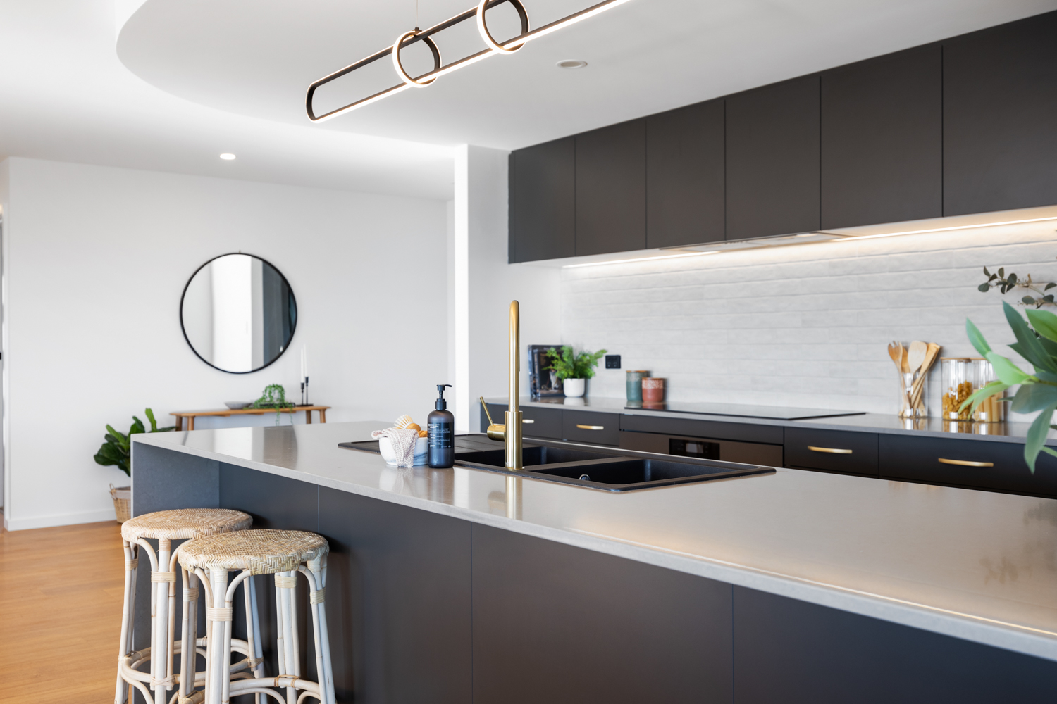 21 Tamar Island Court, Riverside