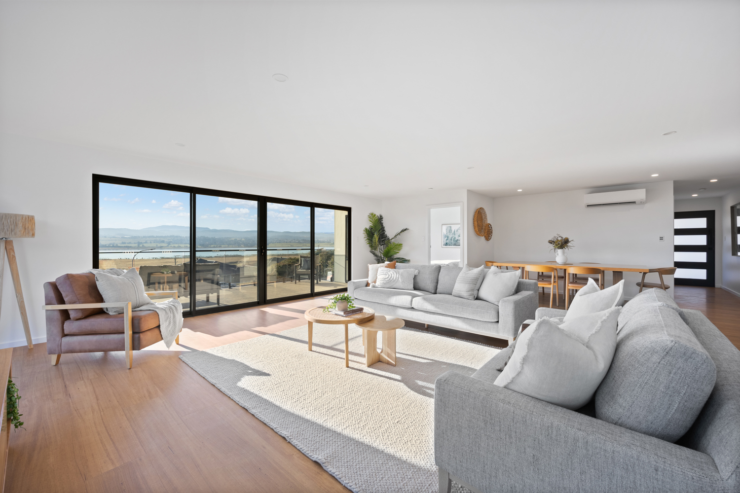 21 Tamar Island Court, Riverside