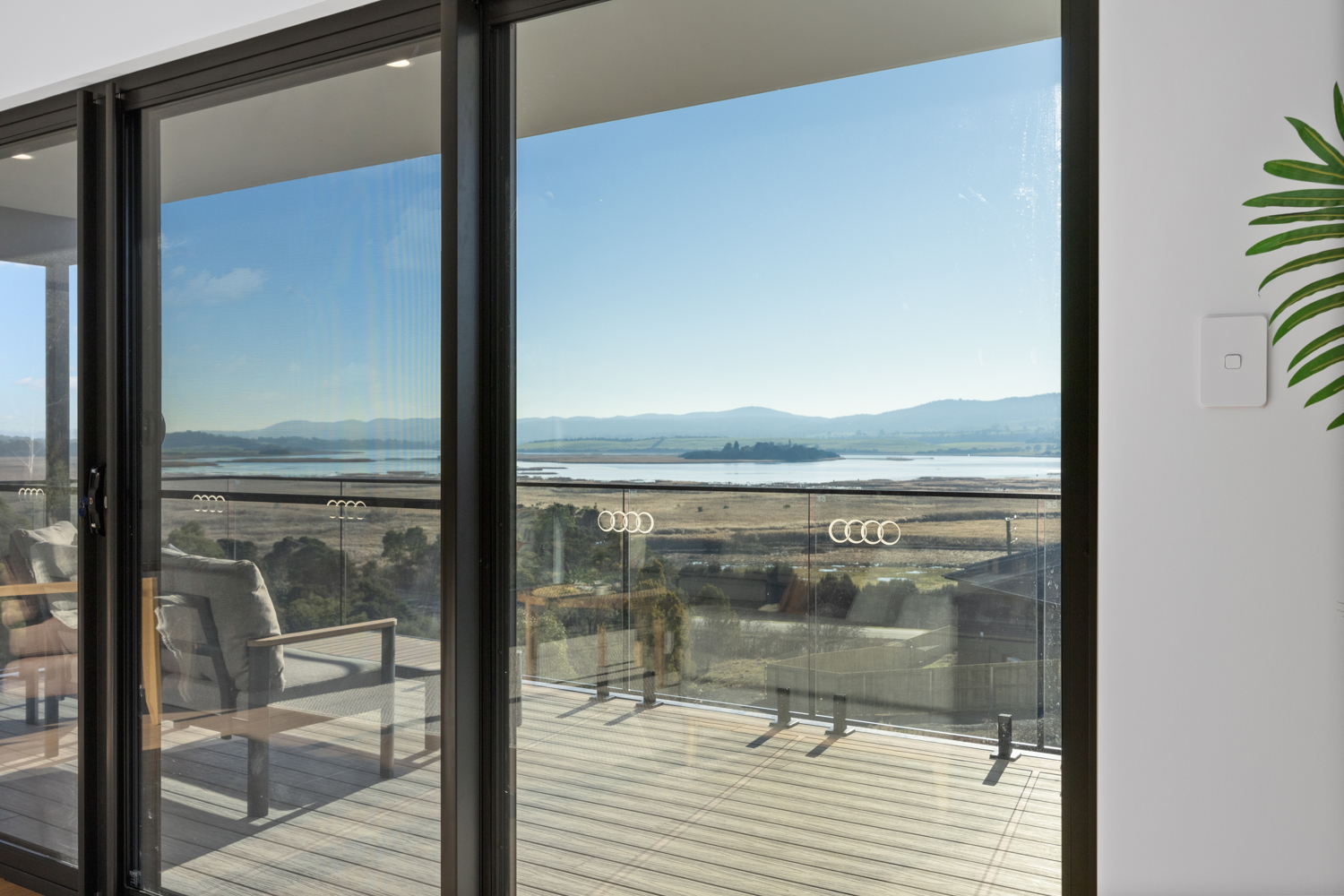 21 Tamar Island Court, Riverside