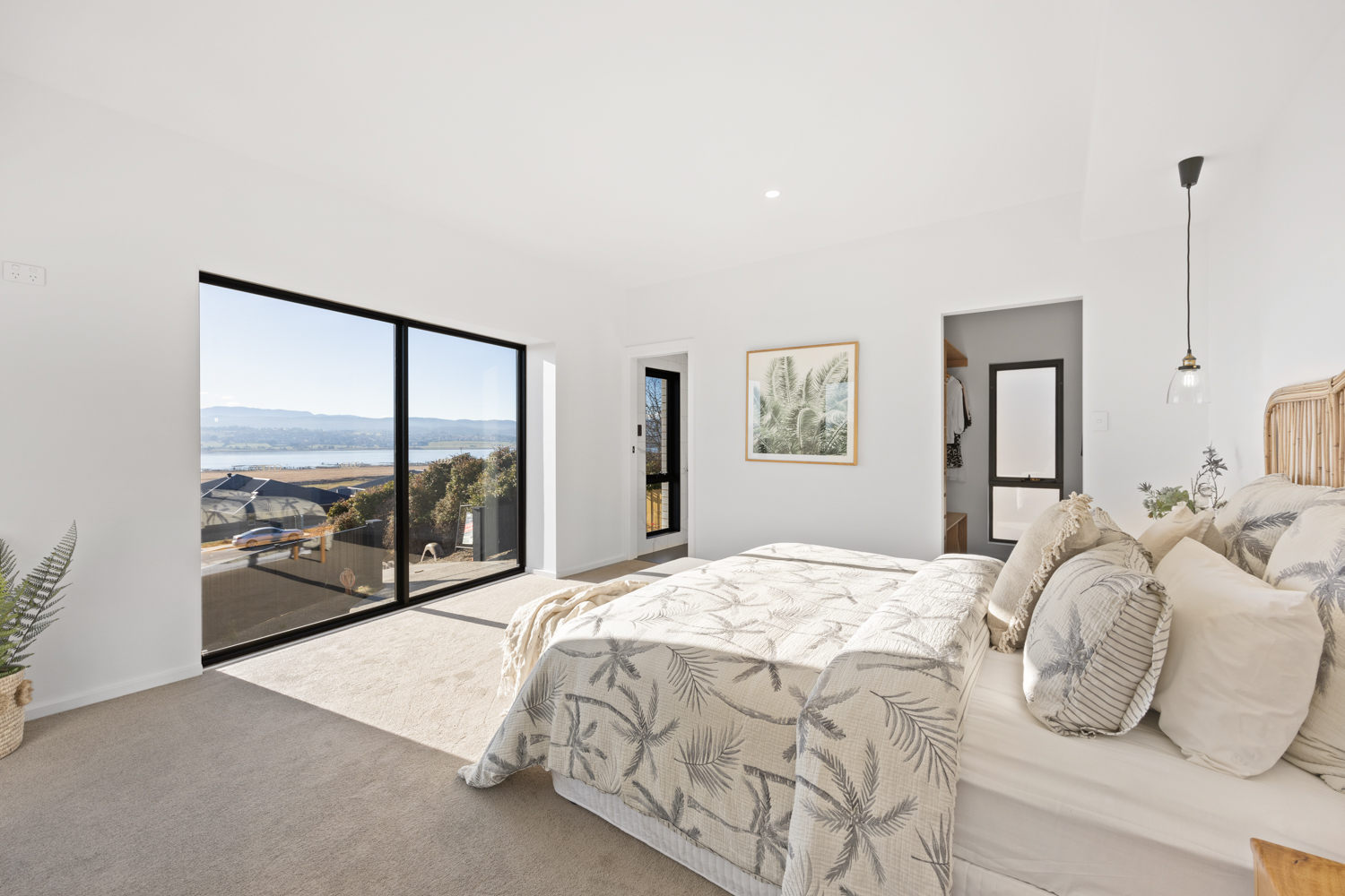 21 Tamar Island Court, Riverside