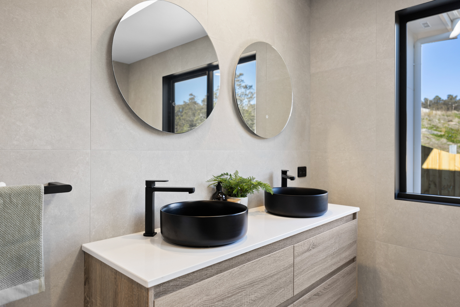 21 Tamar Island Court, Riverside