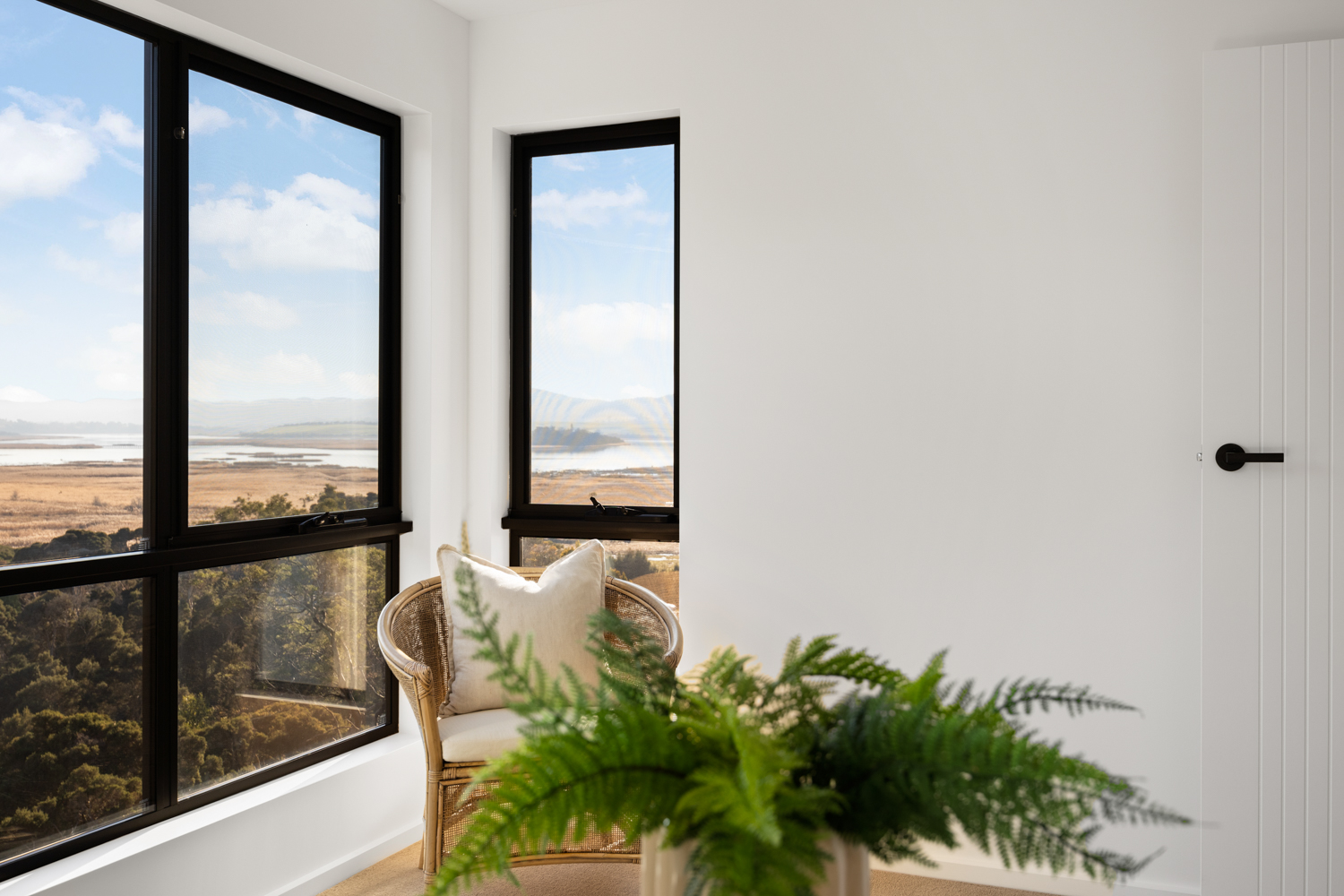 21 Tamar Island Court, Riverside