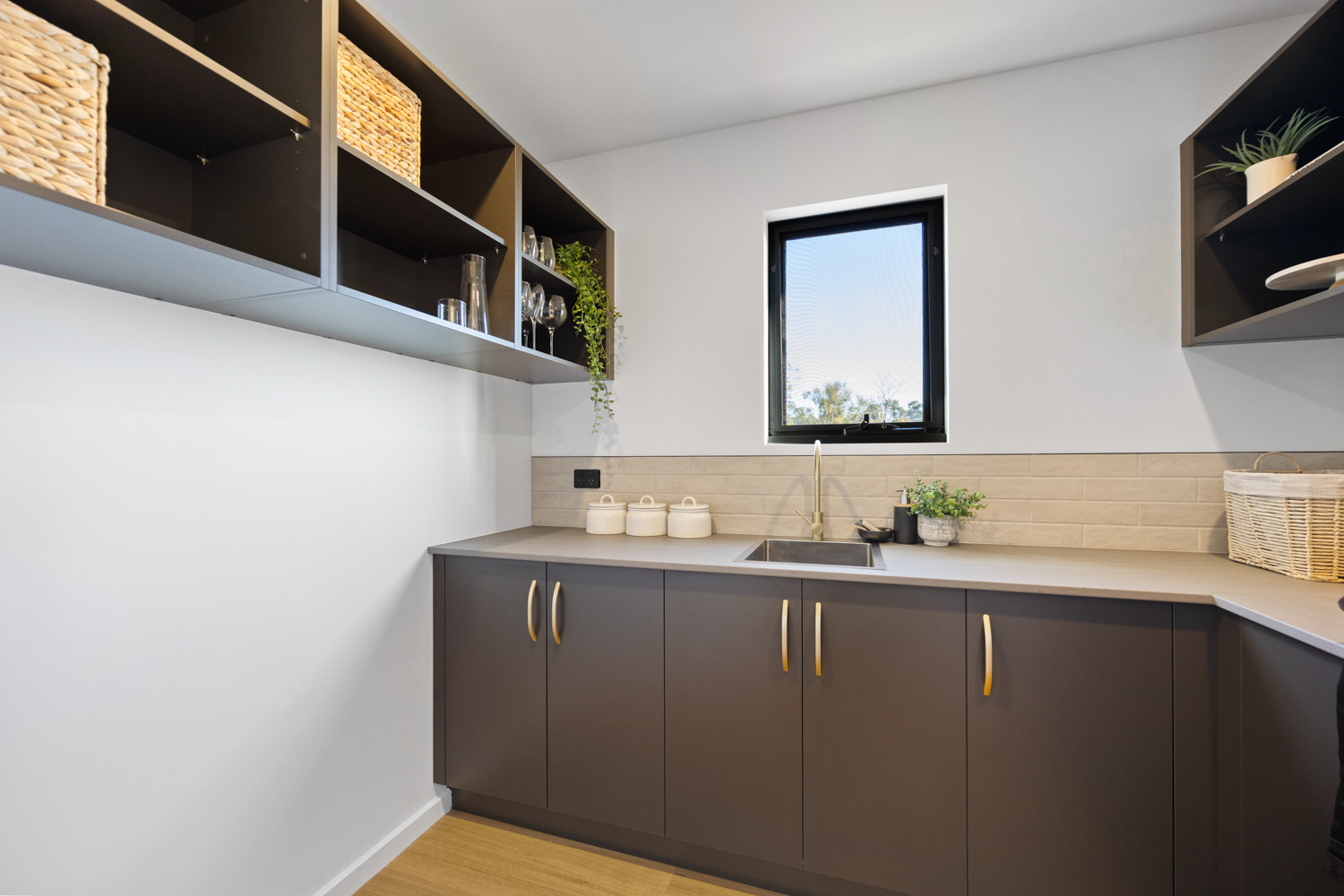 21 Tamar Island Court, Riverside