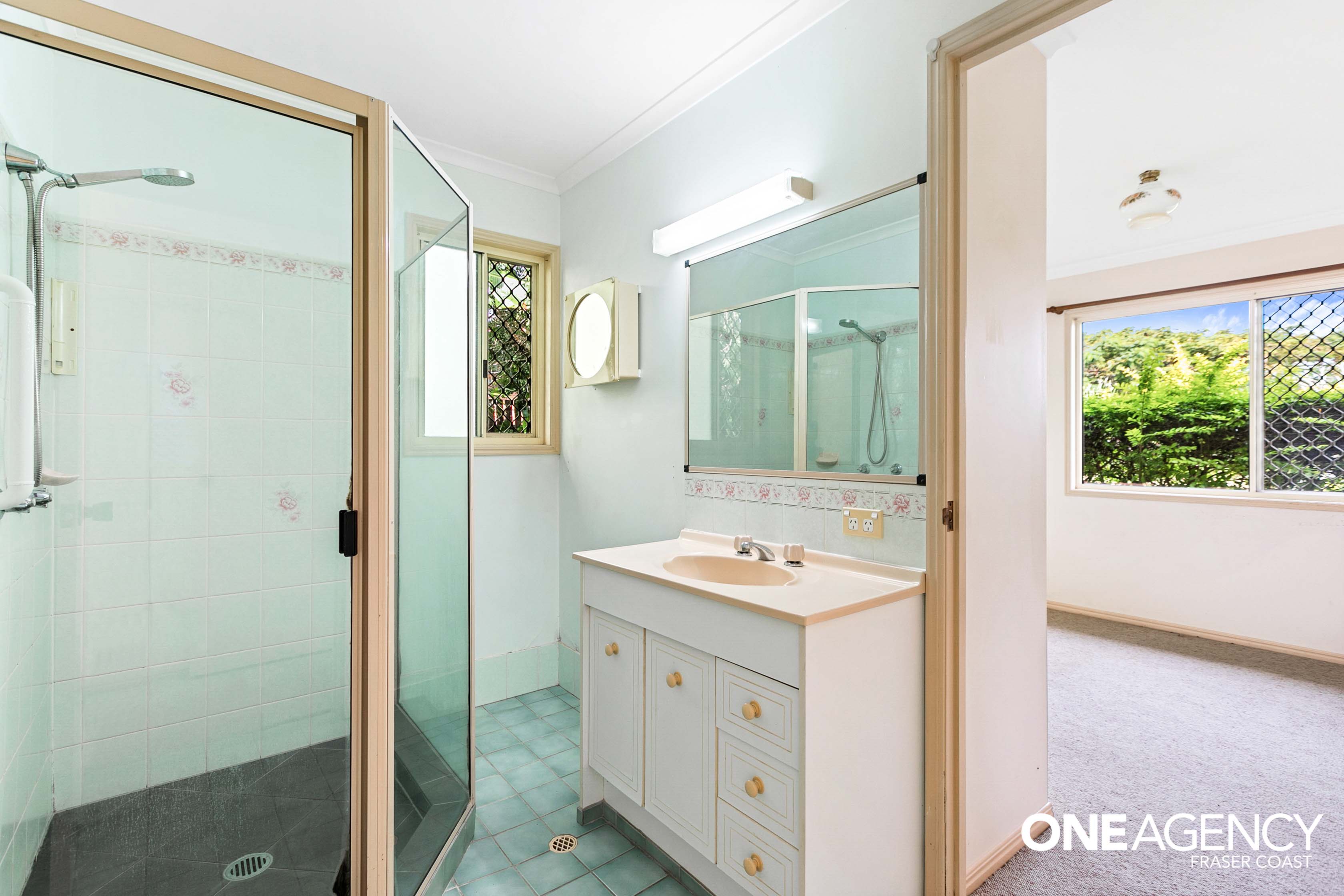 6 Paul Drive, Point Vernon