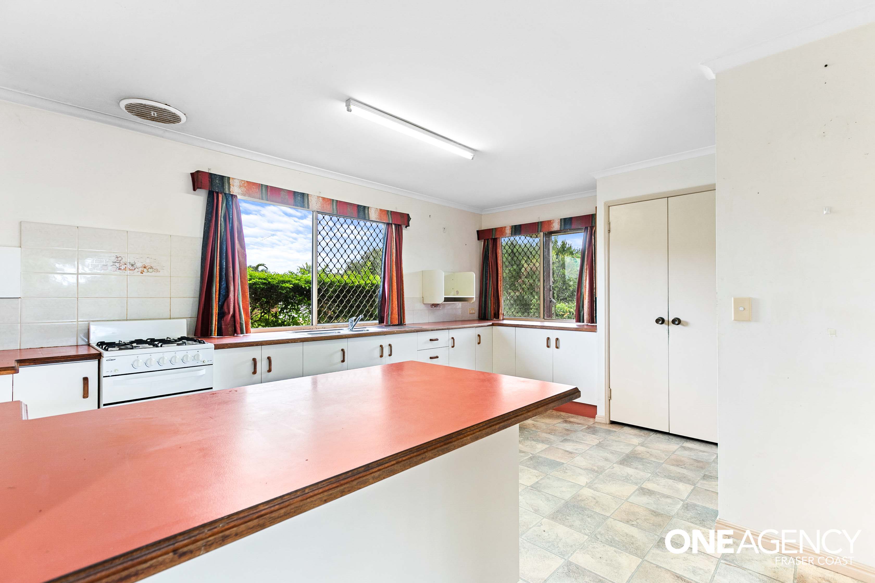 6 Paul Drive, Point Vernon