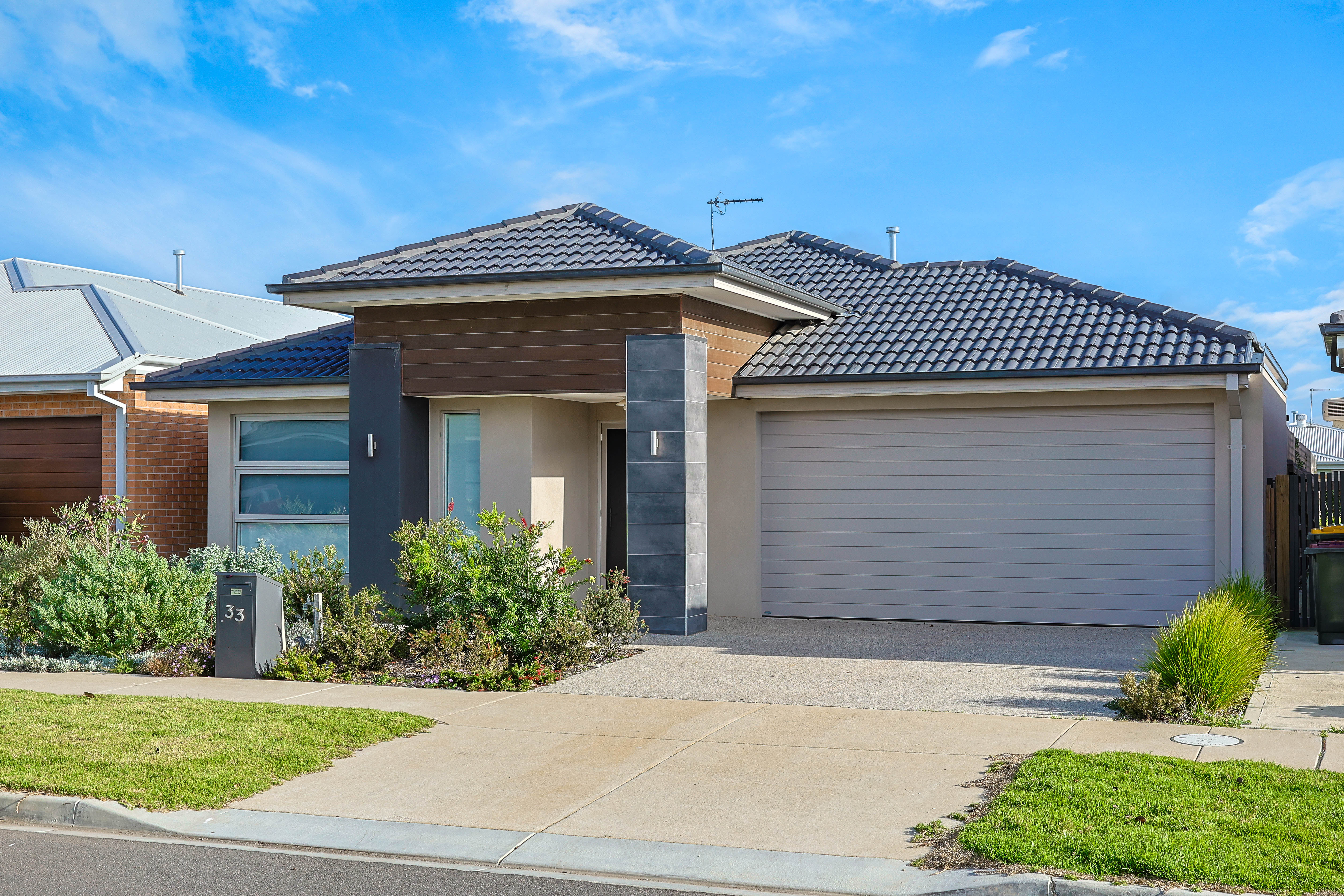 Listing image for 33 Langdon Street, ARMSTRONG CREEK  VIC  3217