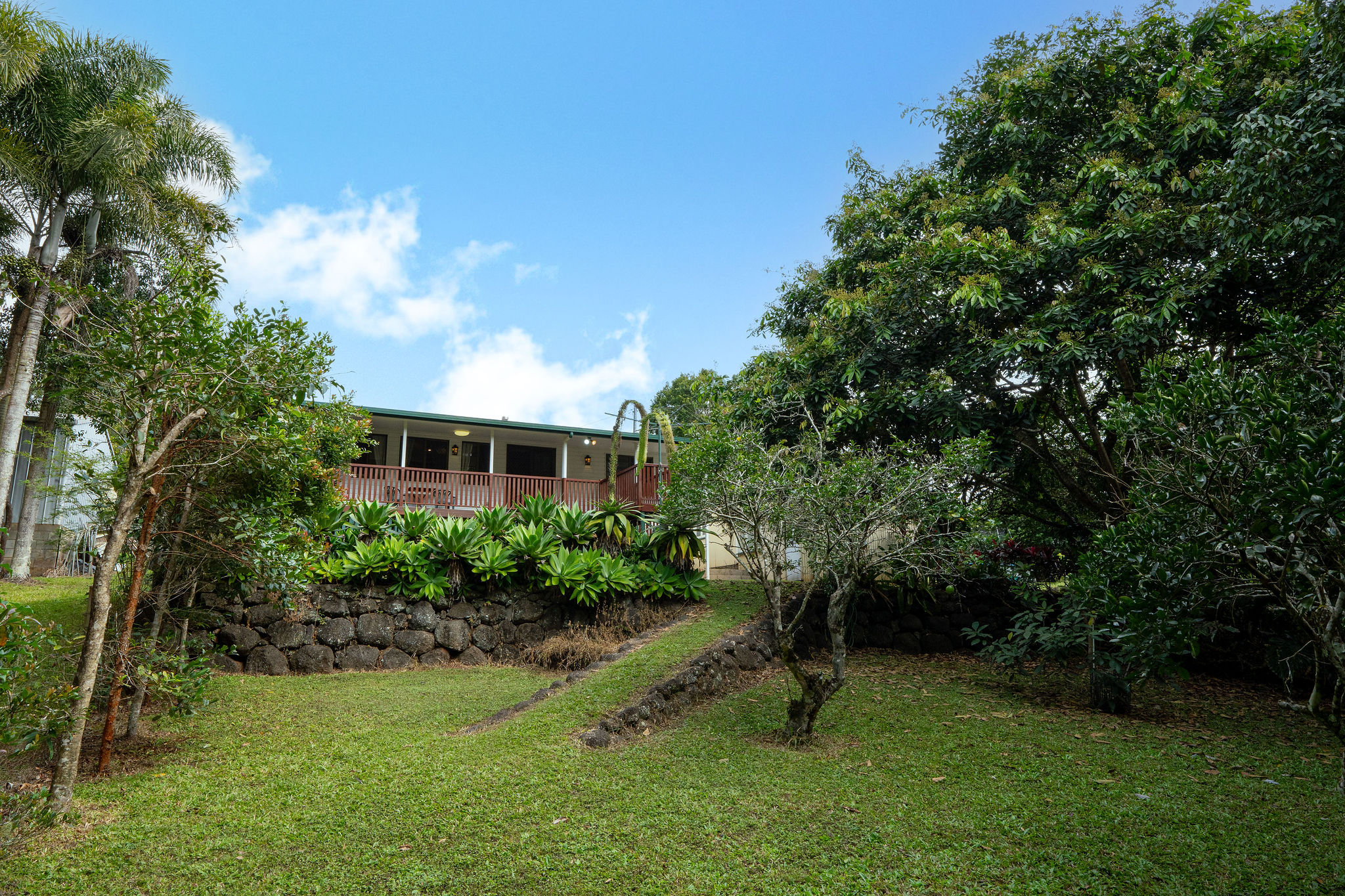 32 Cook Street, Atherton