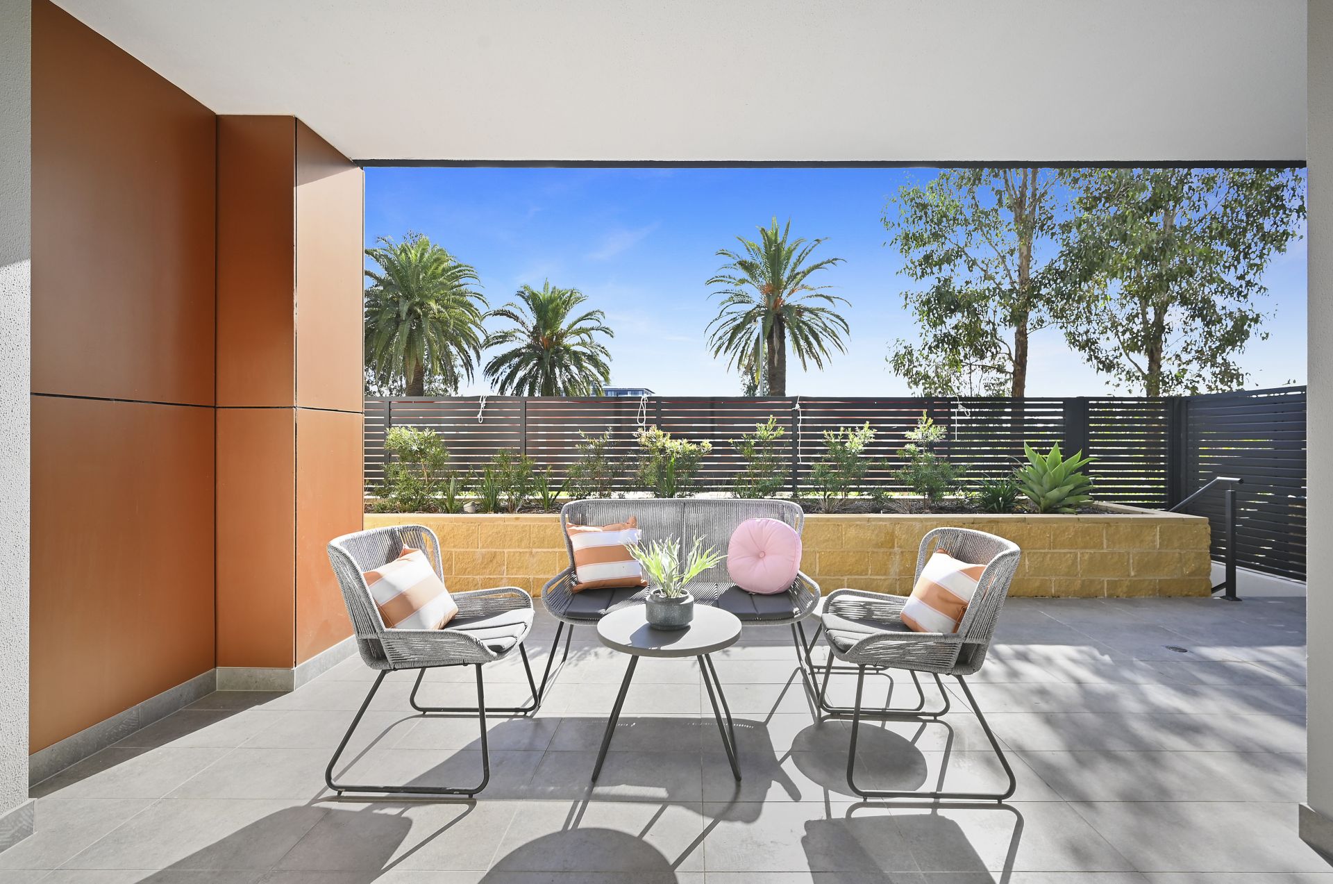 A101 / 98 Lakeside Parade, Jordan Springs