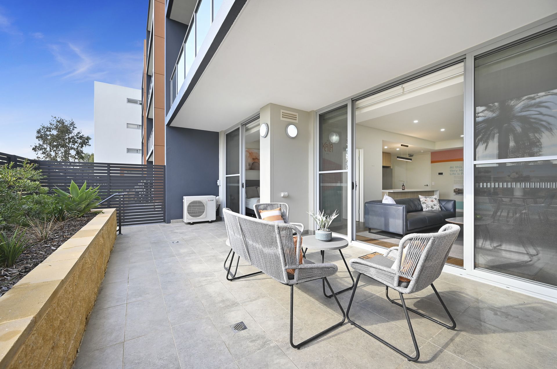 A101 / 98 Lakeside Parade, Jordan Springs